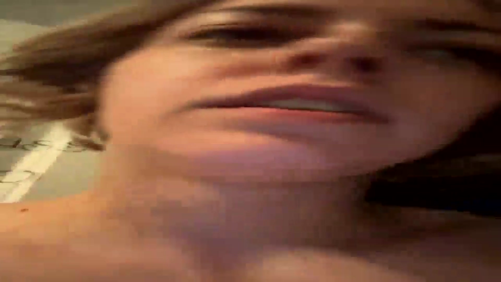 Gallery image thumbnail from StarPowerrr's myfreecams stream on, 11/06/2025, 05:57 image 11 of 20