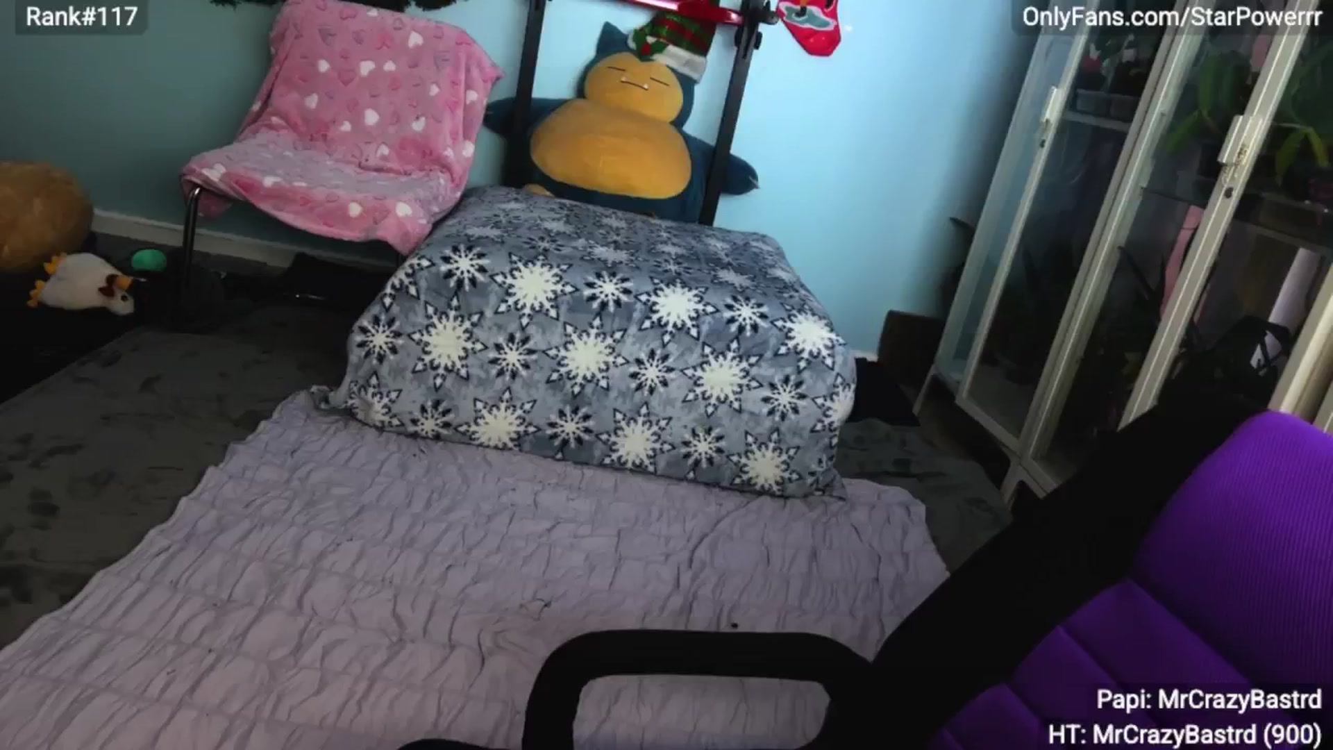 Gallery image thumbnail from StarPowerrr's myfreecams stream on, 12/22/2025, 19:21 image 15 of 20