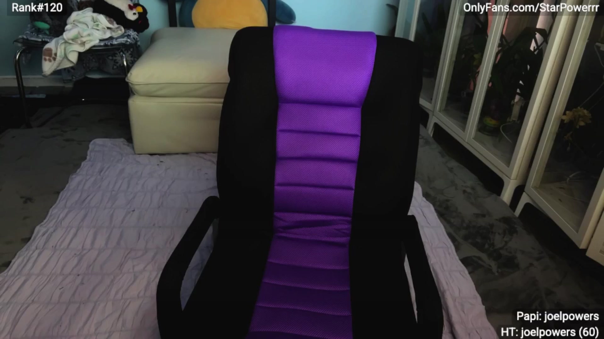 Gallery image thumbnail from StarPowerrr's myfreecams stream on, 12/22/2025, 19:21 image 5 of 20