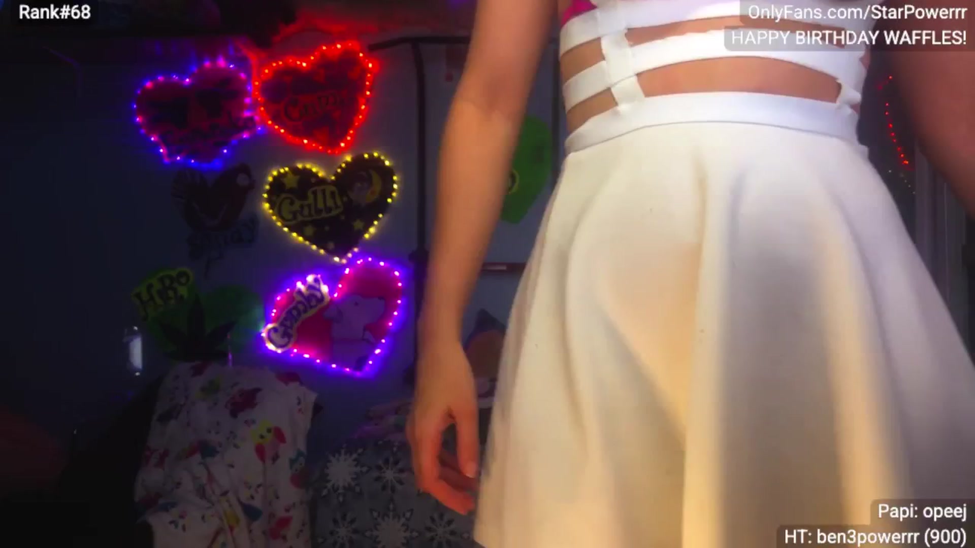 Gallery image thumbnail from StarPowerrr's myfreecams stream on, 01/24/2026, 08:54 image 15 of 20