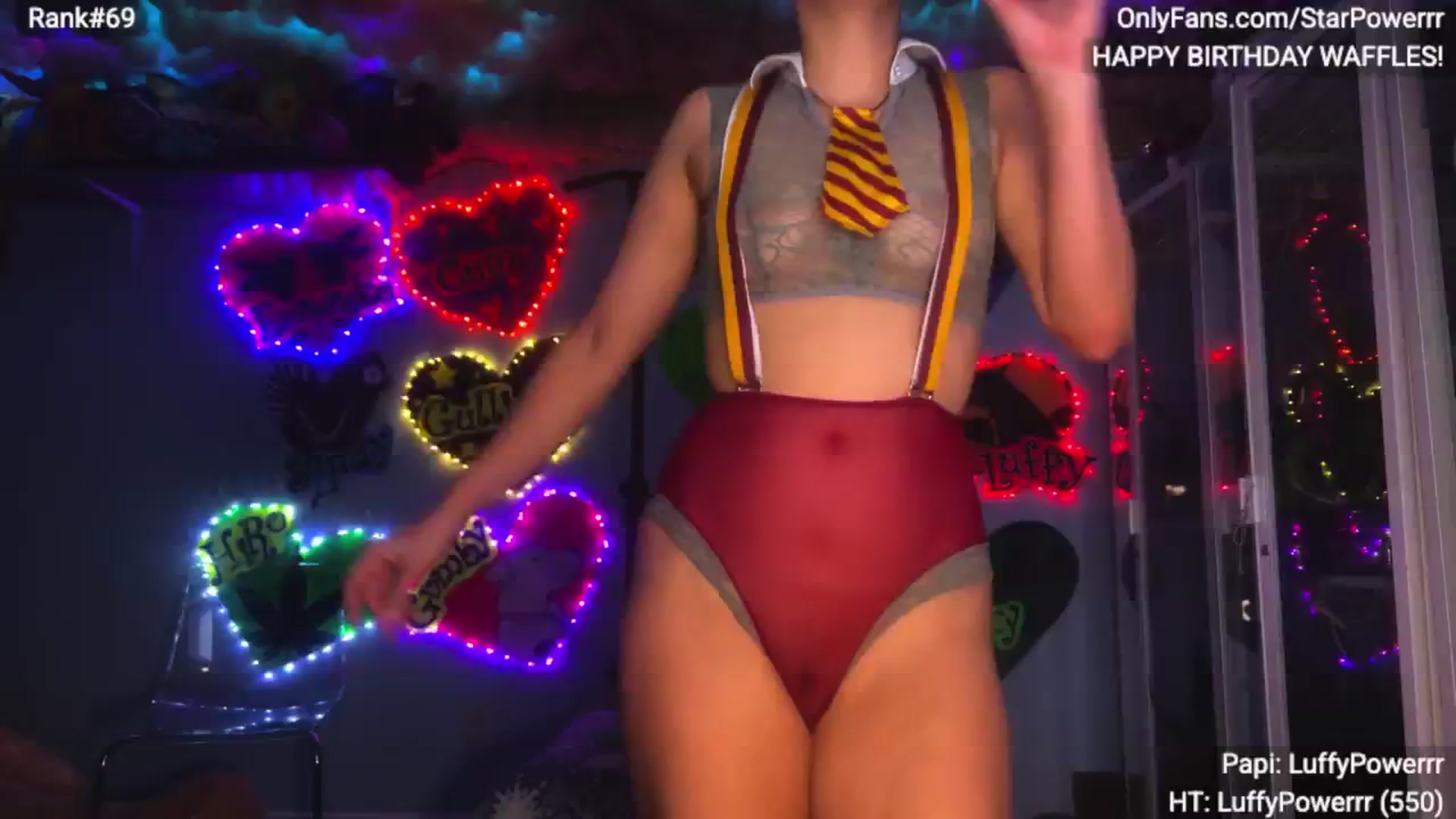 Gallery image thumbnail from StarPowerrr's myfreecams stream on, 01/25/2026, 09:41 image 6 of 20
