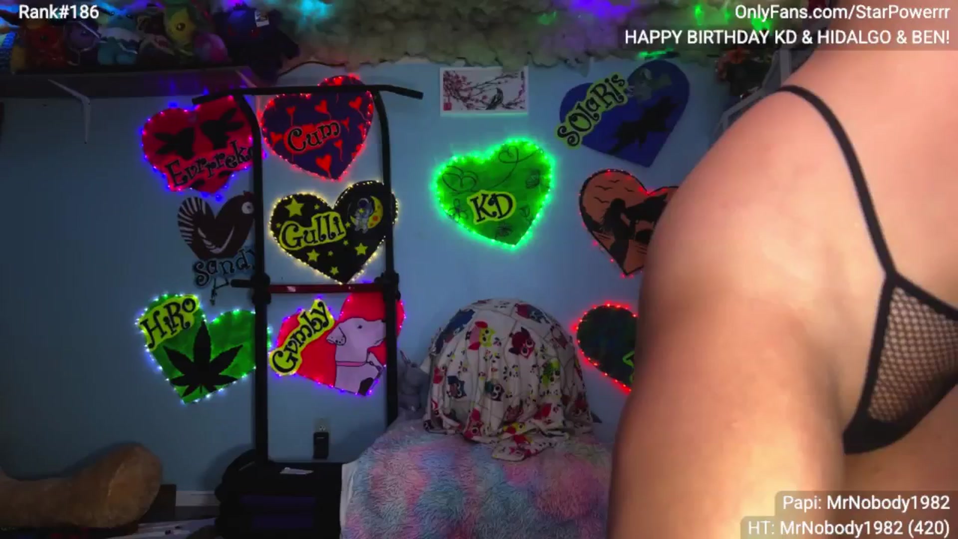 Gallery image thumbnail from StarPowerrr's myfreecams stream on, 02/02/2026, 18:16 image 17 of 20