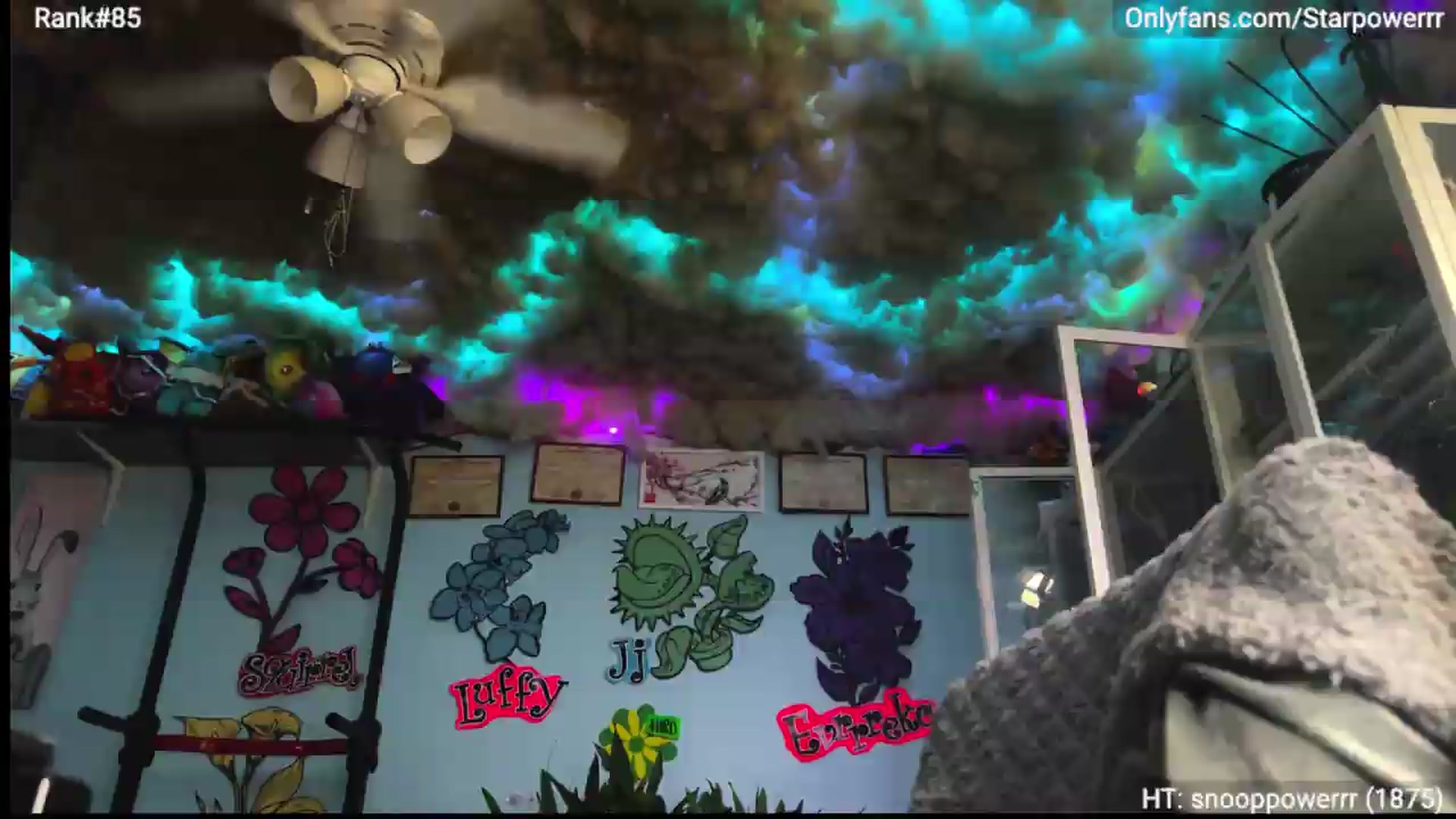 Gallery image thumbnail from StarPowerrr's myfreecams stream on, 08/22/2026, 16:49 image 7 of 20