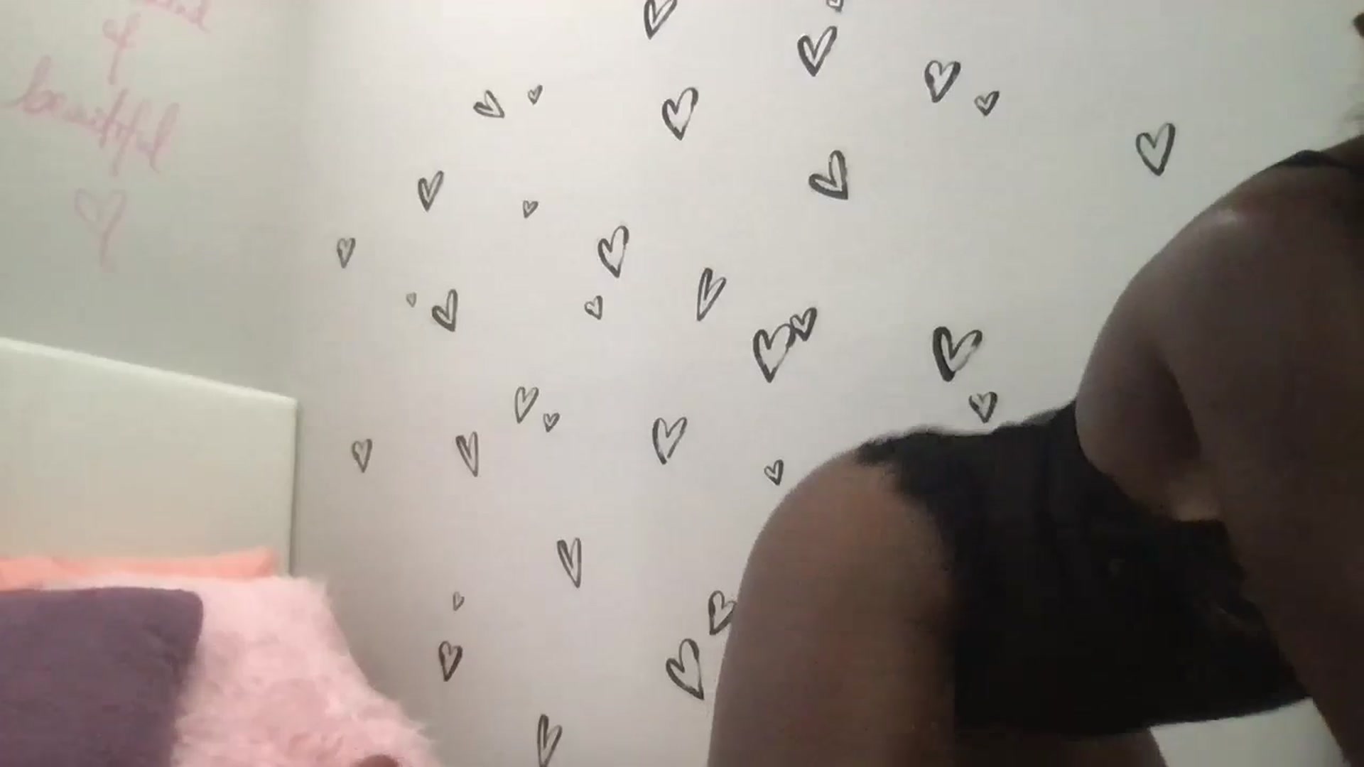 Gallery image thumbnail from Star_Jewels's myfreecams stream on, 08/07/2023, 14:39 image 8 of 20