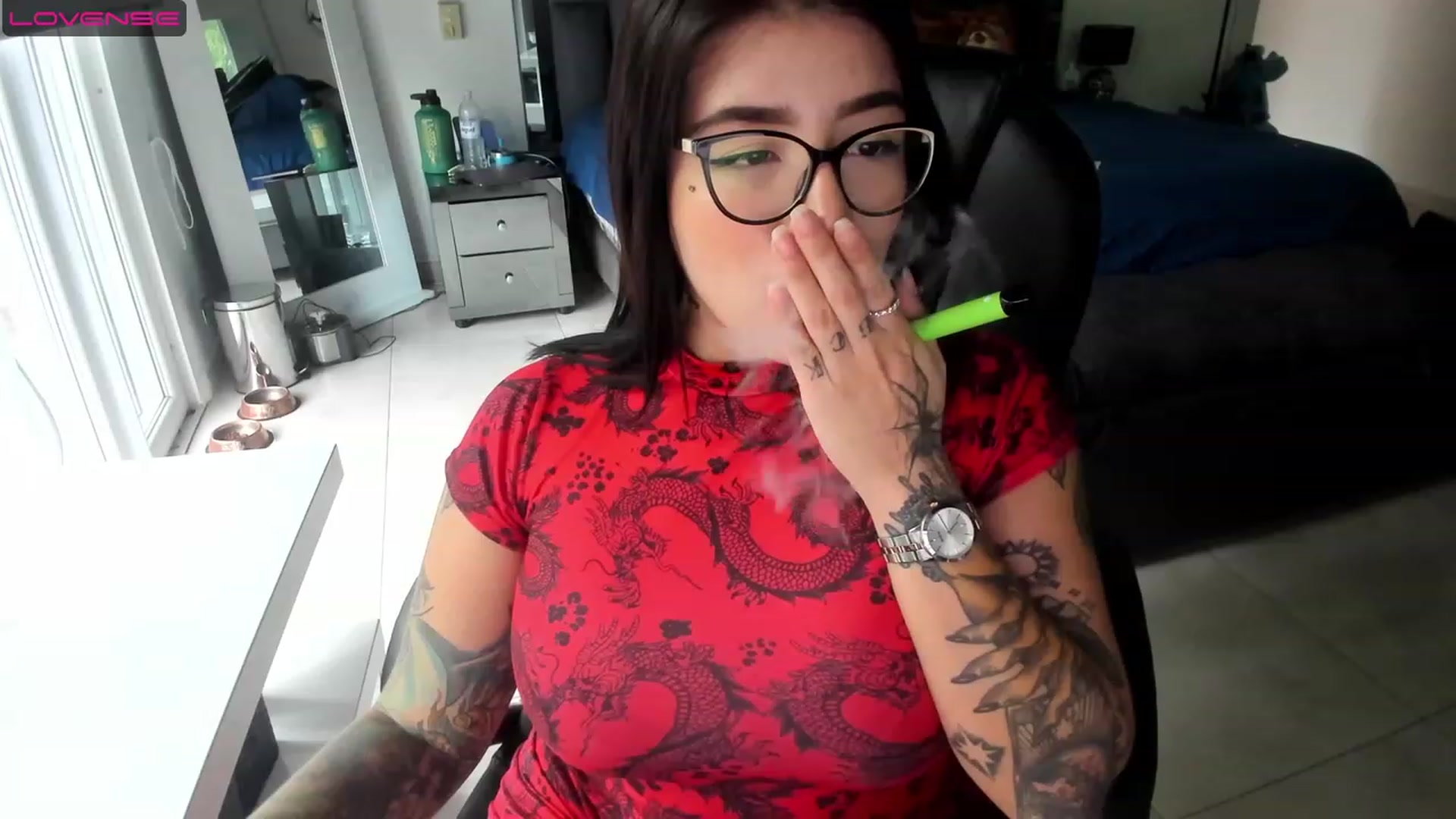 Gallery image thumbnail from Star_castle's myfreecams stream on, 05/18/2023, 22:26 image 14 of 20