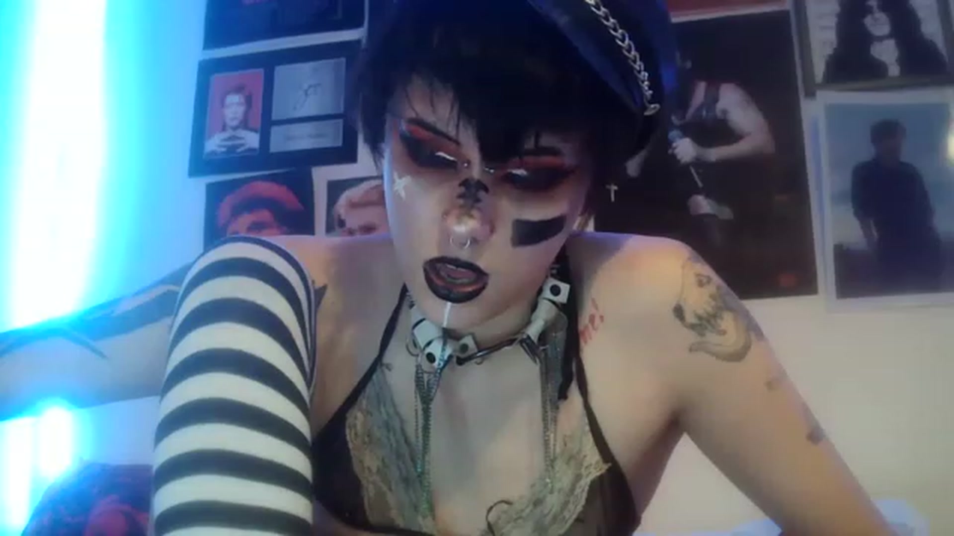 Gallery image thumbnail from Stardust70's myfreecams stream on, 11/27/2022, 24:54 image 16 of 20