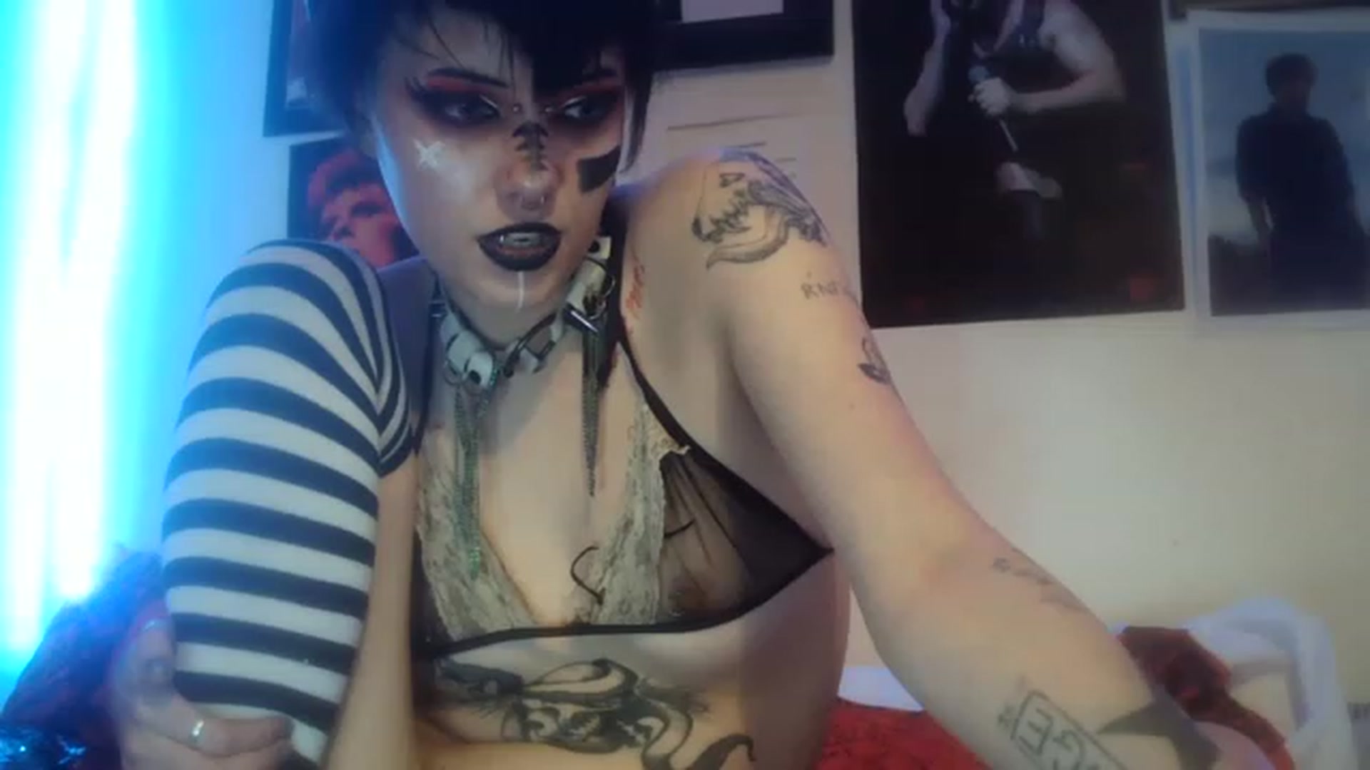 Gallery image thumbnail from Stardust70's myfreecams stream on, 11/27/2022, 24:54 image 7 of 20