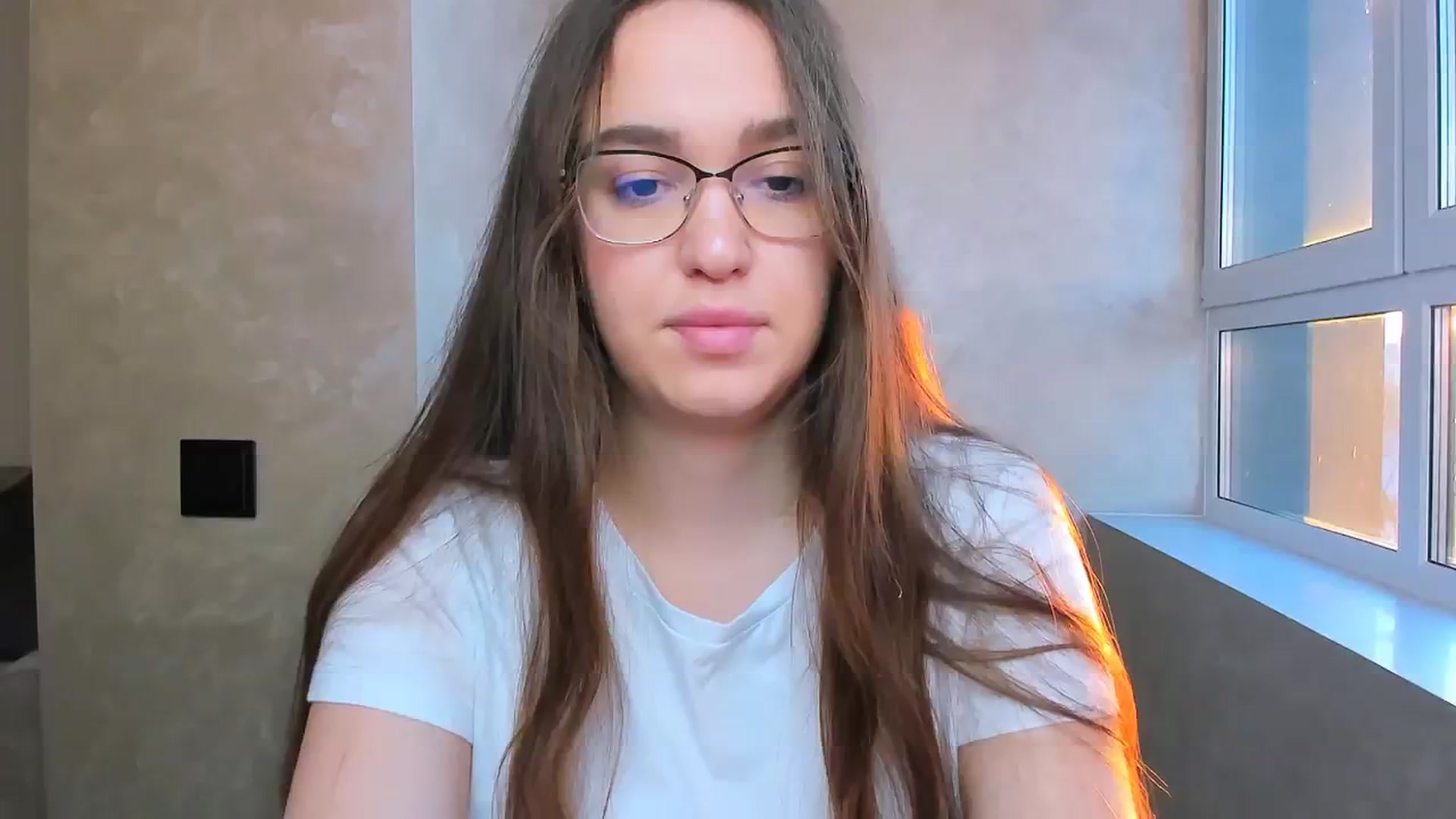 Gallery image thumbnail from StarlitAffair's myfreecams stream on, 12/08/2024, 12:17 image 4 of 20