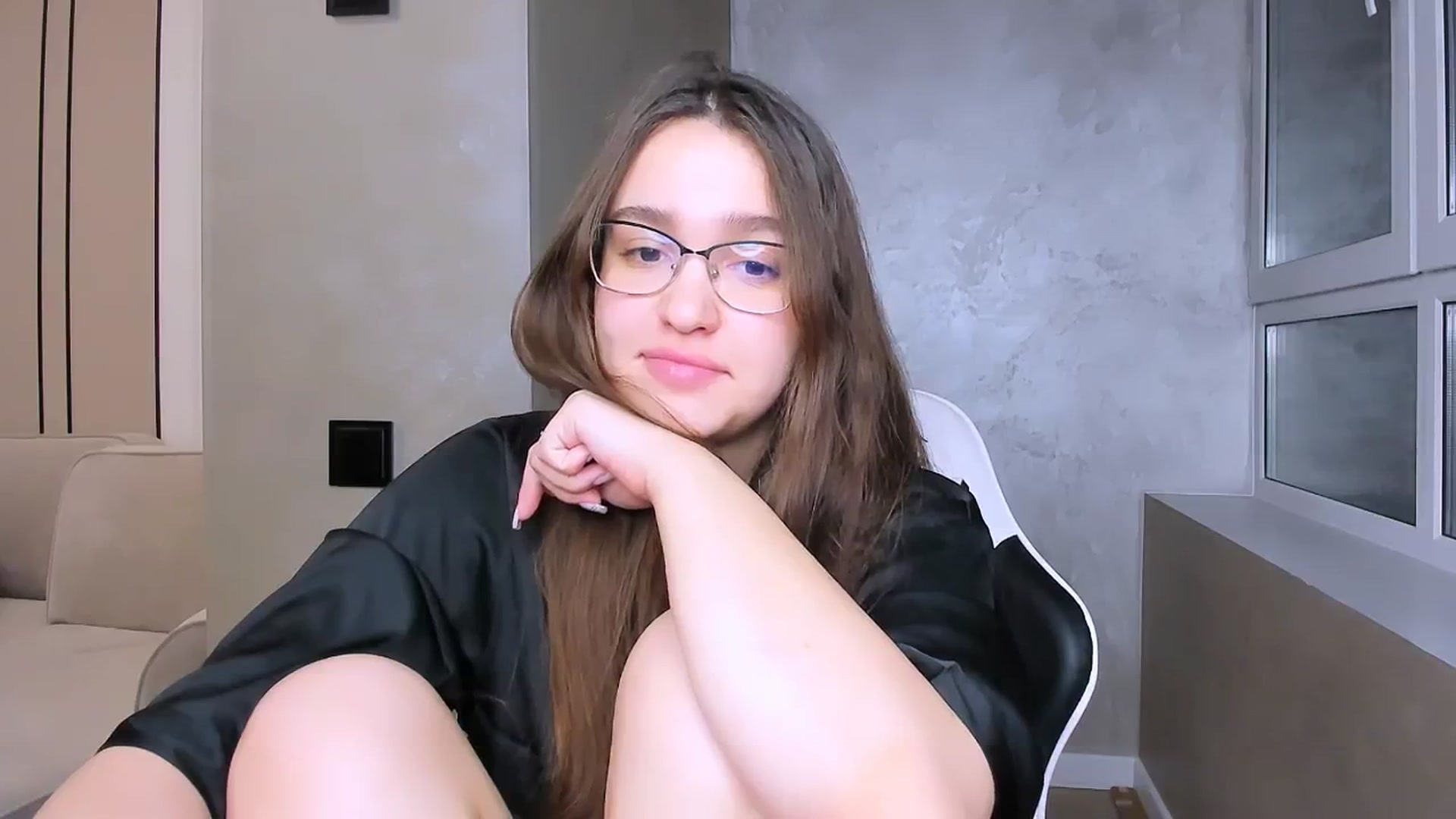 Gallery image thumbnail from StarlitAffair's myfreecams stream on, 01/15/2025, 13:18 image 10 of 20