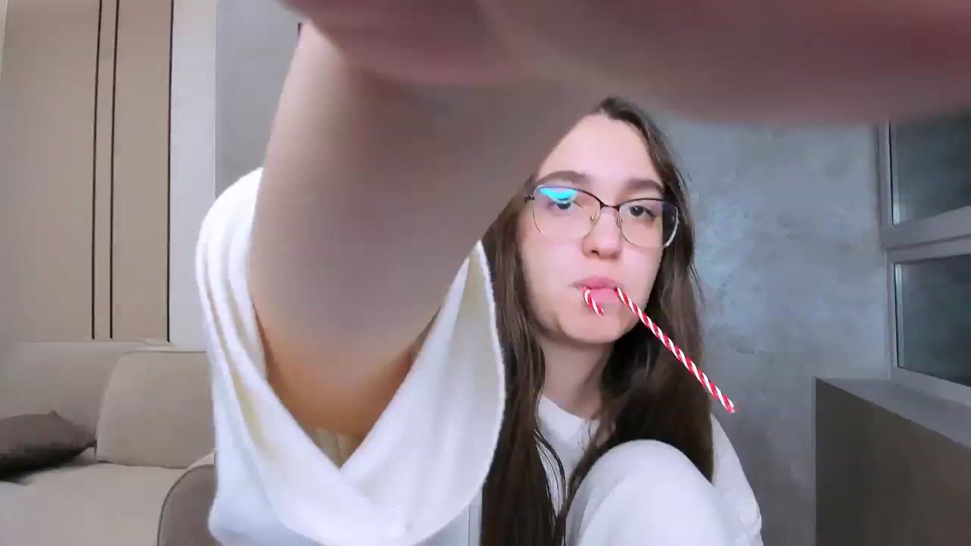 Gallery image thumbnail from StarlitAffair's myfreecams stream on, 01/16/2025, 15:49 image 11 of 20