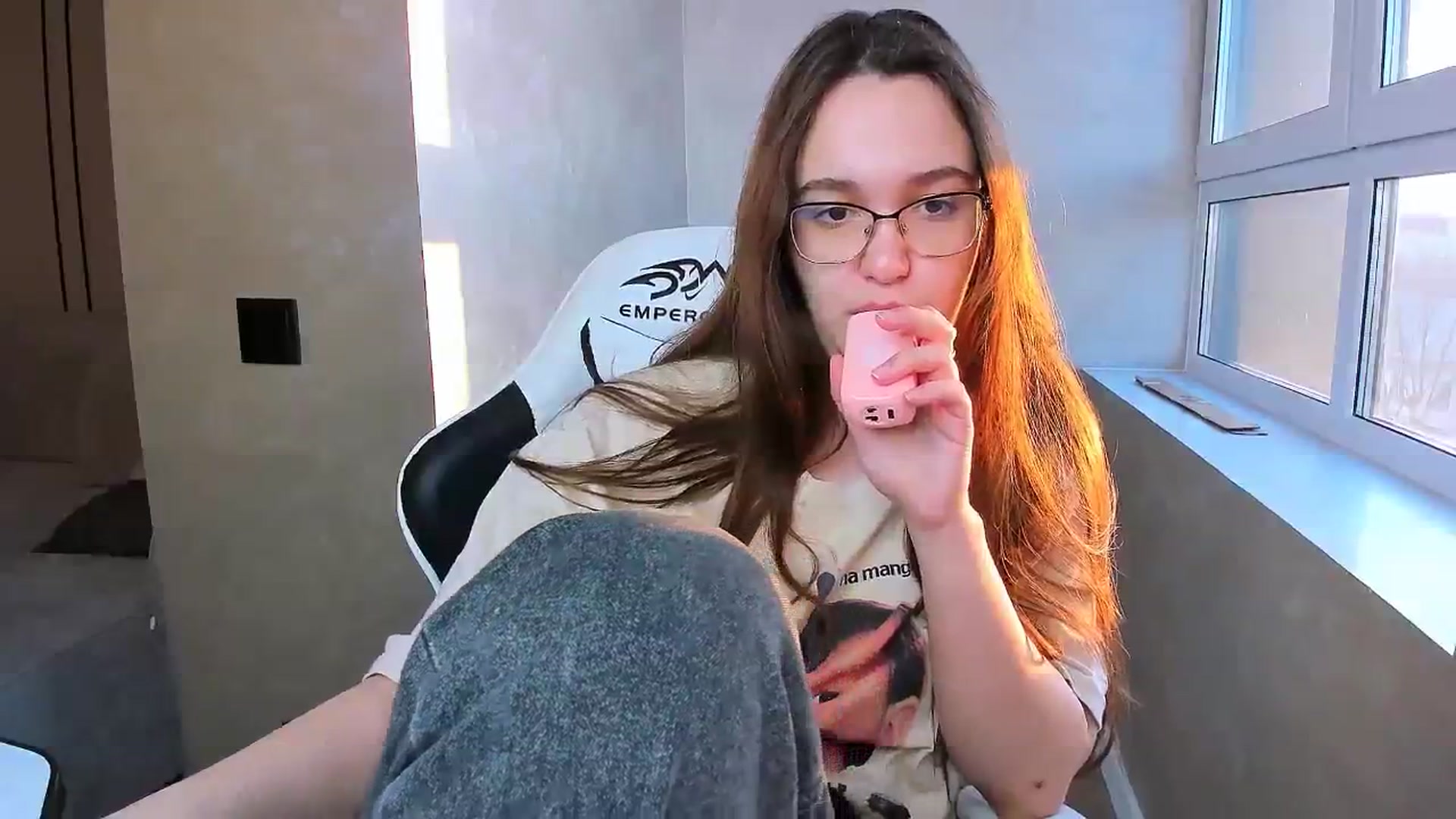 Gallery image thumbnail from StarlitAffair's myfreecams stream on, 02/13/2025, 13:08 image 13 of 20