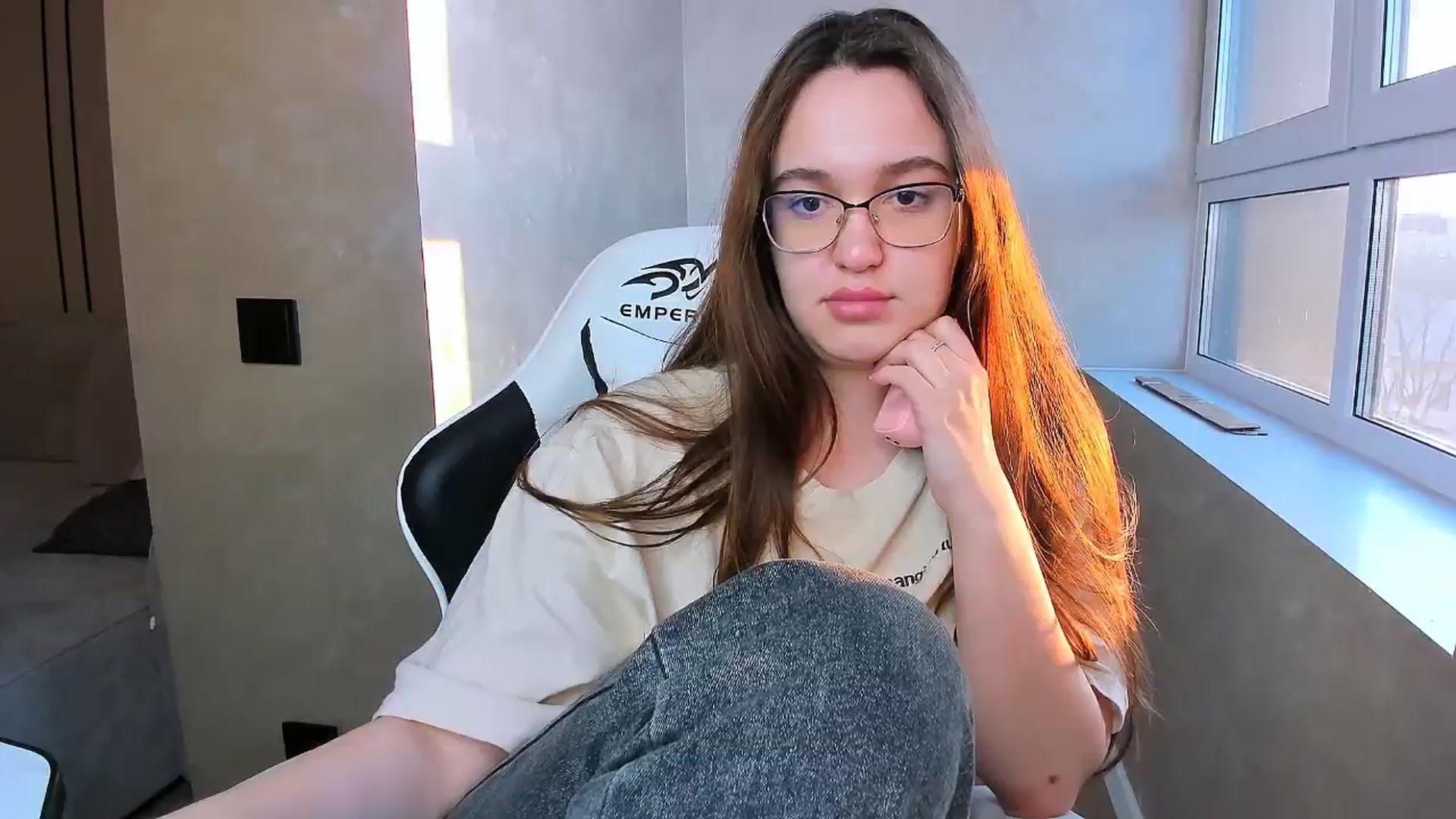 Gallery image thumbnail from StarlitAffair's myfreecams stream on, 02/13/2025, 13:08 image 14 of 20