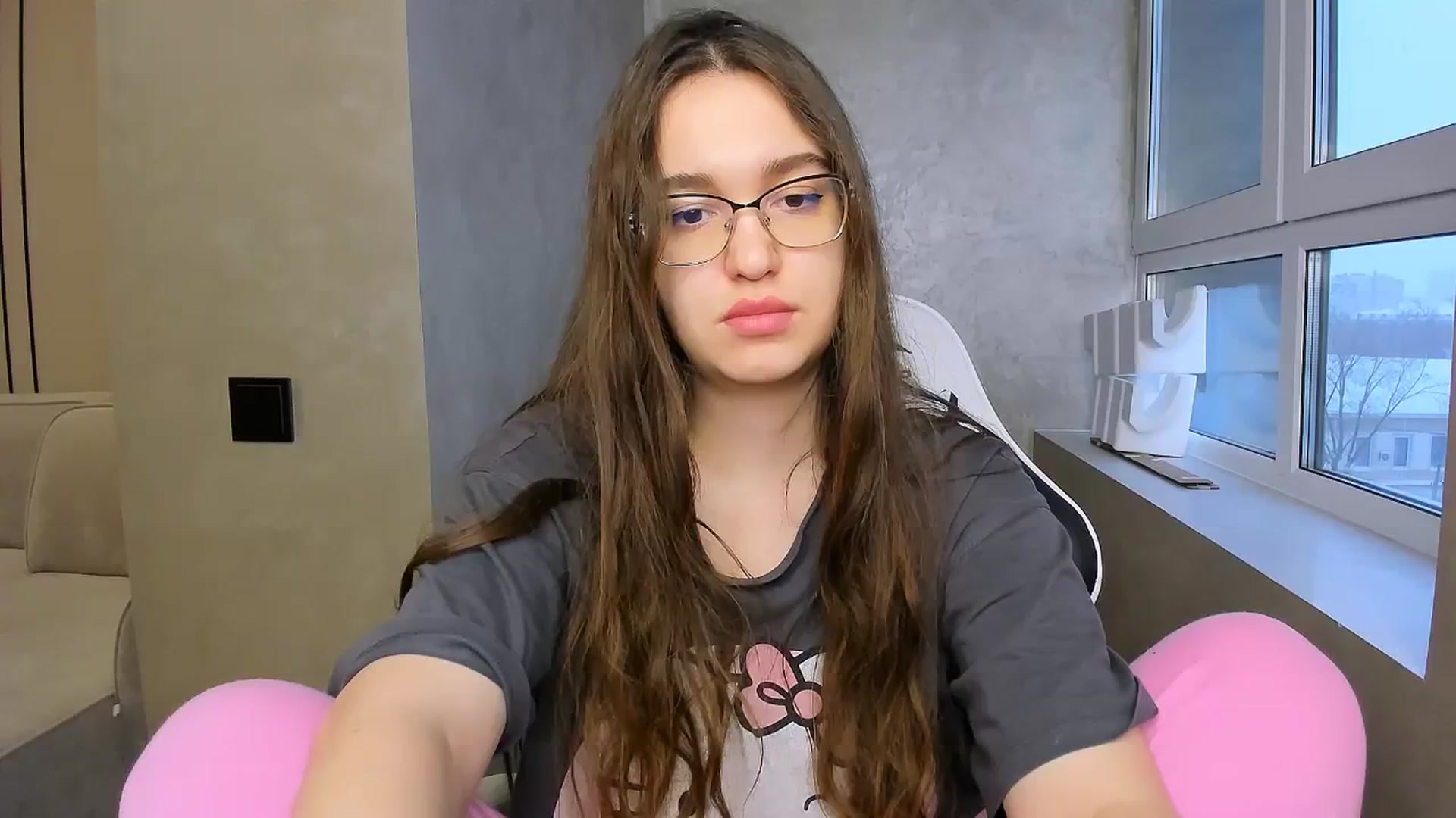 Gallery image thumbnail from StarlitAffair's myfreecams stream on, 02/22/2025, 13:17 image 12 of 20