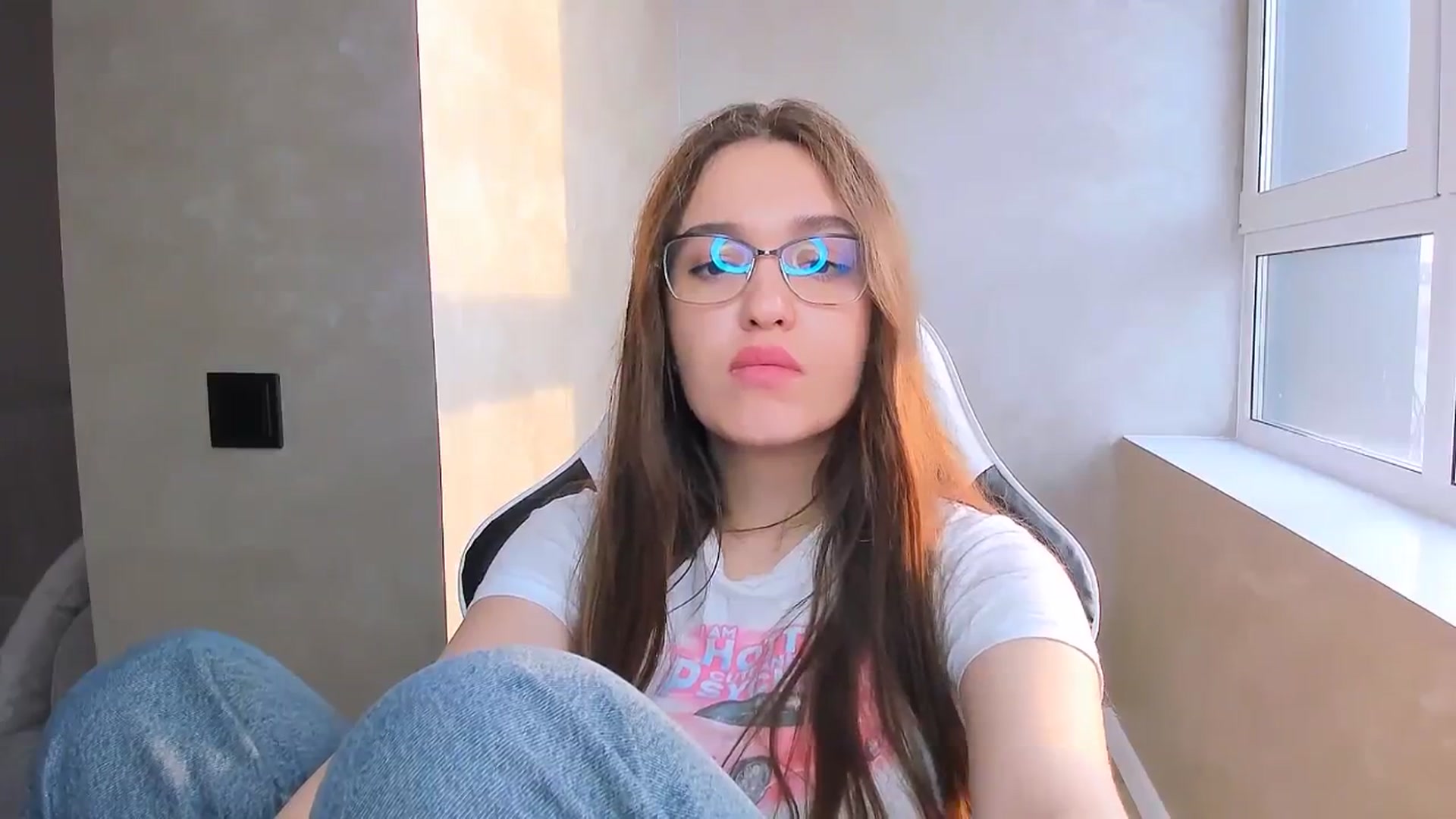 Gallery image thumbnail from StarlitAffair's myfreecams stream on, 03/11/2025, 13:22 image 19 of 20
