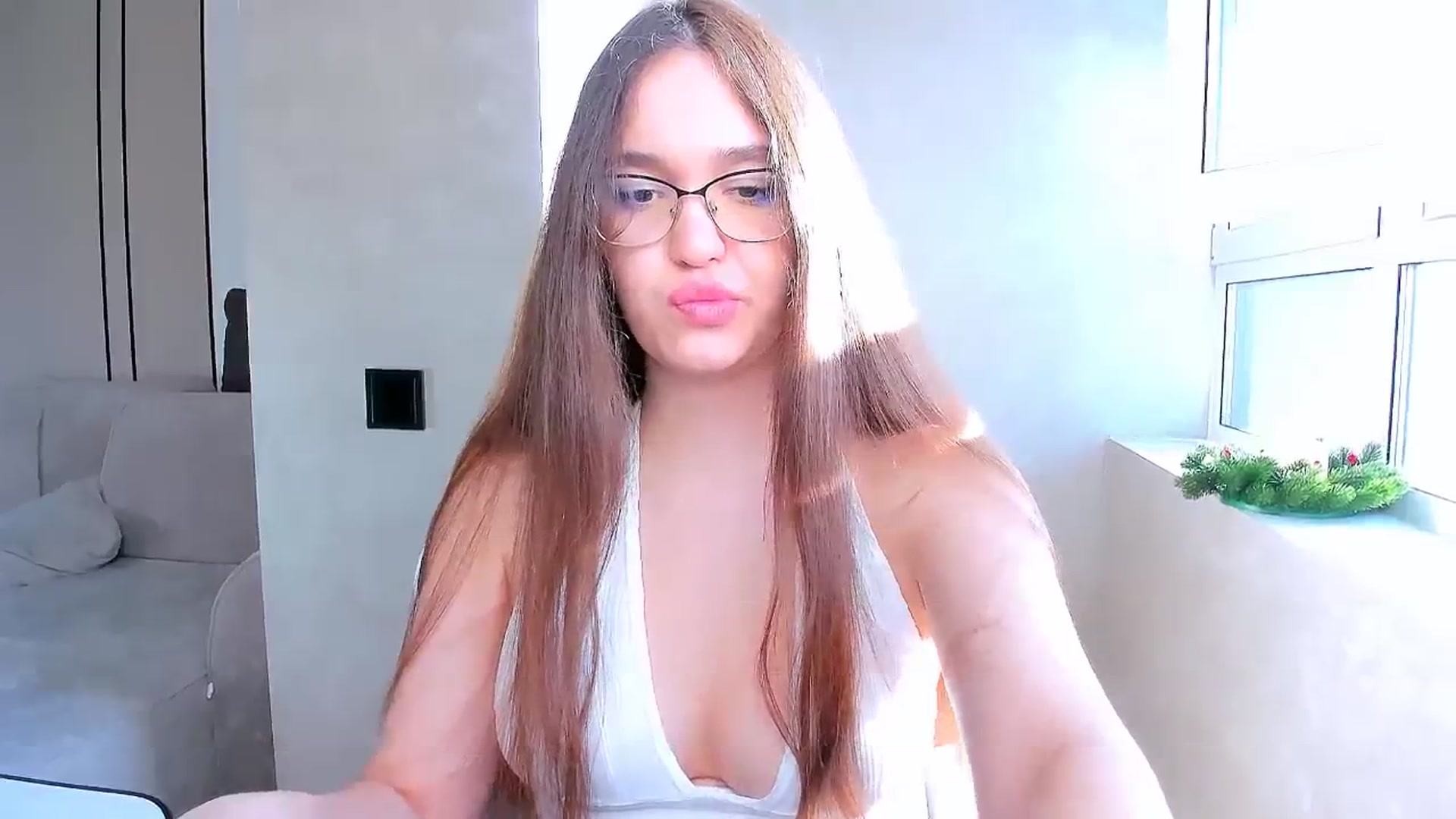 Gallery image thumbnail from StarlitAffair's myfreecams stream on, 03/27/2025, 13:14 image 11 of 20