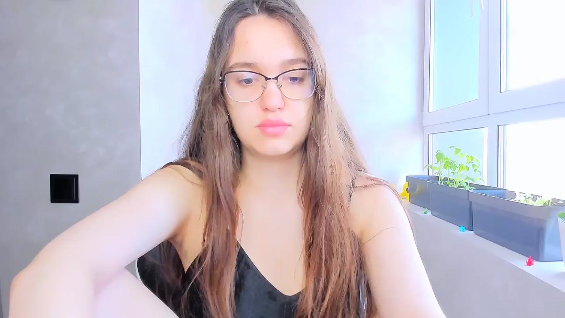 Gallery image thumbnail from StarlitAffair's myfreecams stream on, 04/29/2025, 09:27 image 12 of 20