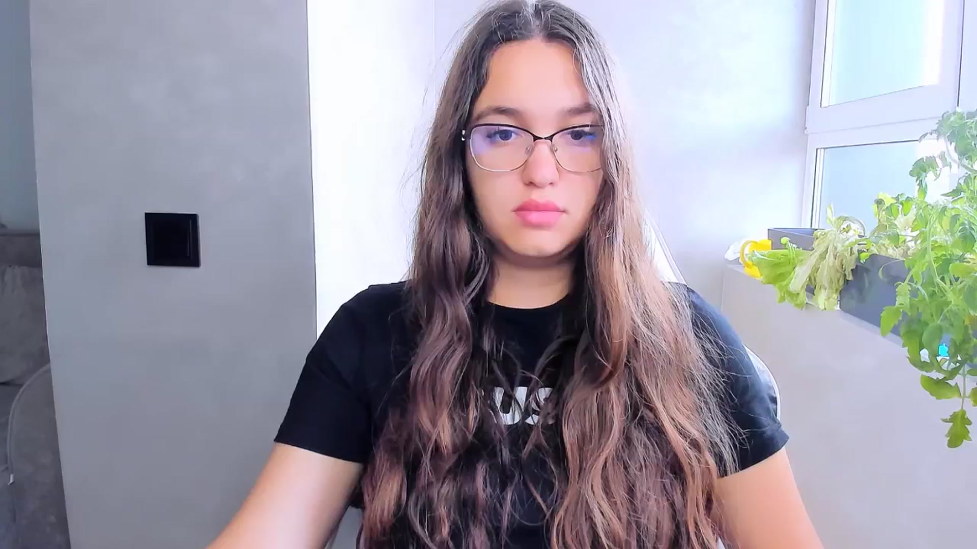 Gallery image thumbnail from StarlitAffair's myfreecams stream on, 06/24/2025, 11:50 image 17 of 20