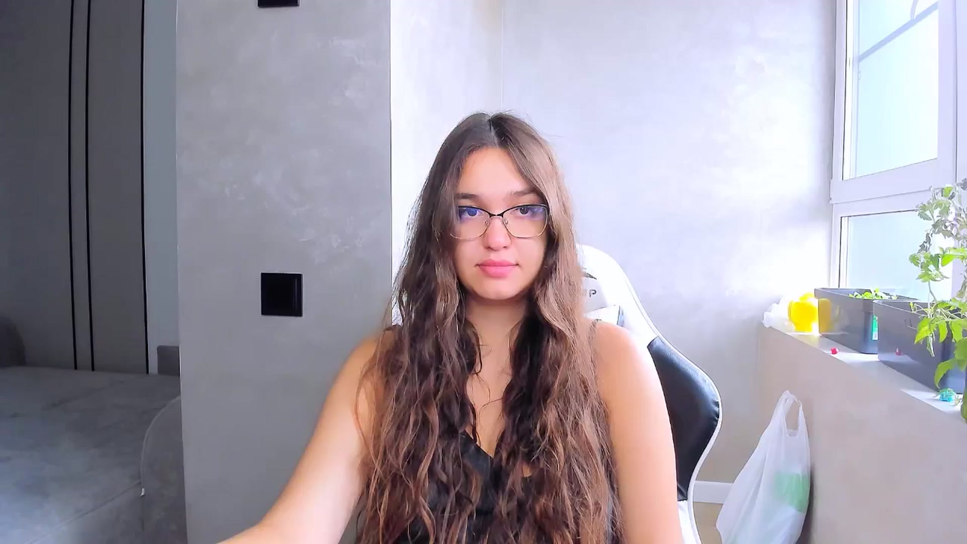 Gallery image thumbnail from StarlitAffair's myfreecams stream on, 07/02/2025, 09:12 image 7 of 20