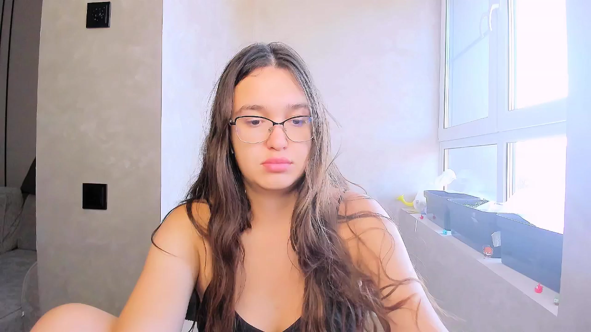 Gallery image thumbnail from StarlitAffair's myfreecams stream on, 09/10/2025, 09:46 image 13 of 20