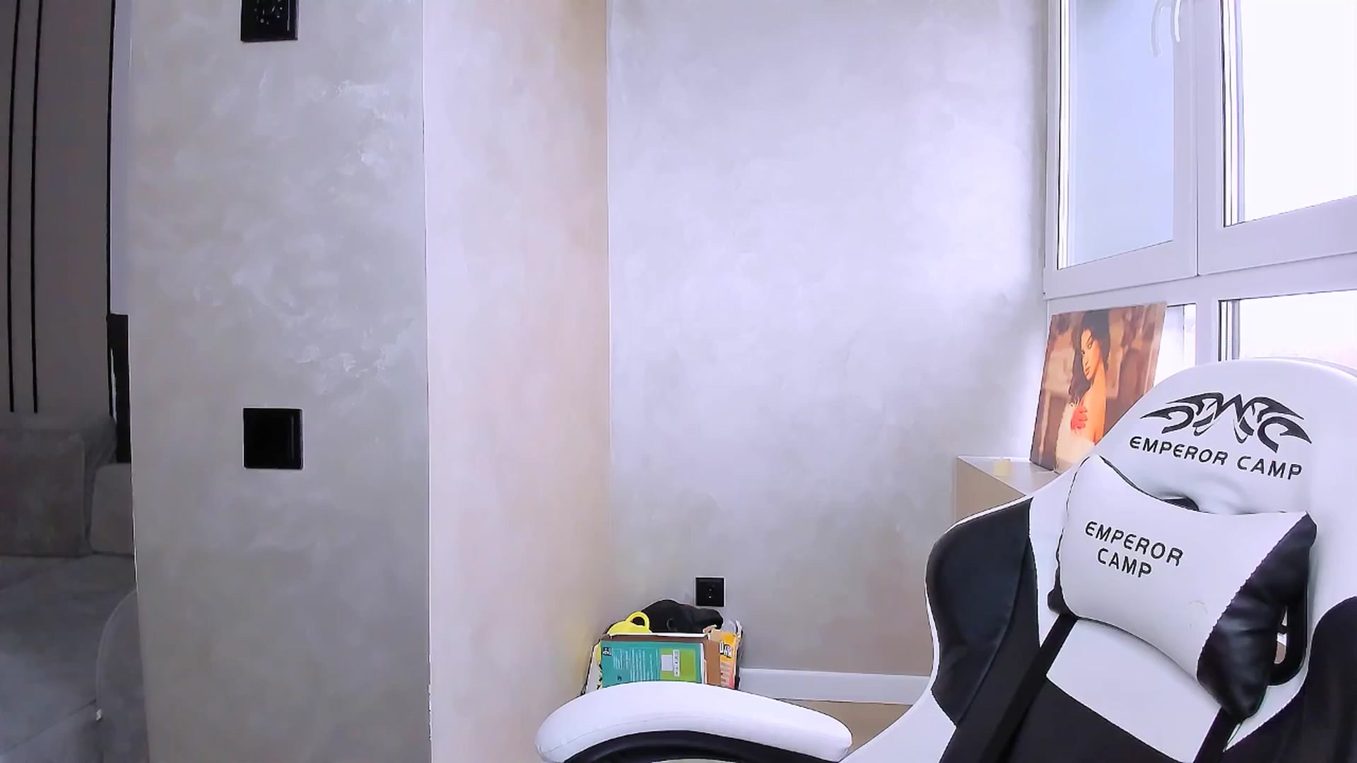 Gallery image thumbnail from StarlitAffair's myfreecams stream on, 11/18/2025, 07:02 image 13 of 20