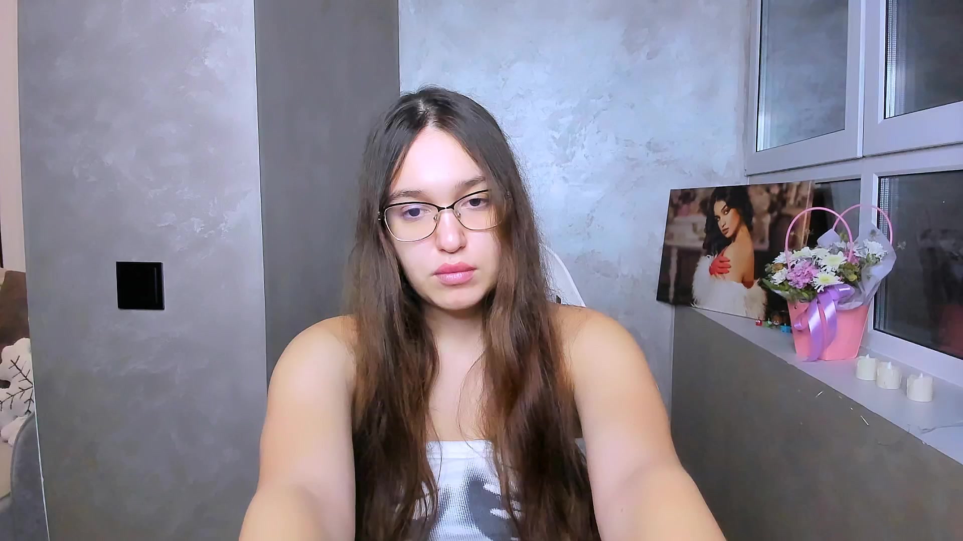 Gallery image thumbnail from StarlitAffair's myfreecams stream on, 12/26/2025, 15:49 image 8 of 20