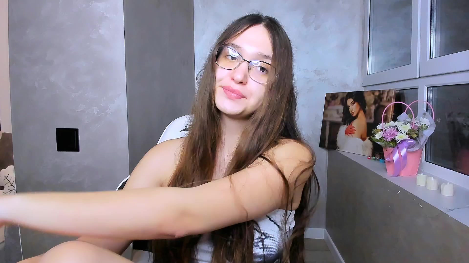 Gallery image thumbnail from StarlitAffair's myfreecams stream on, 12/26/2025, 15:49 image 16 of 20