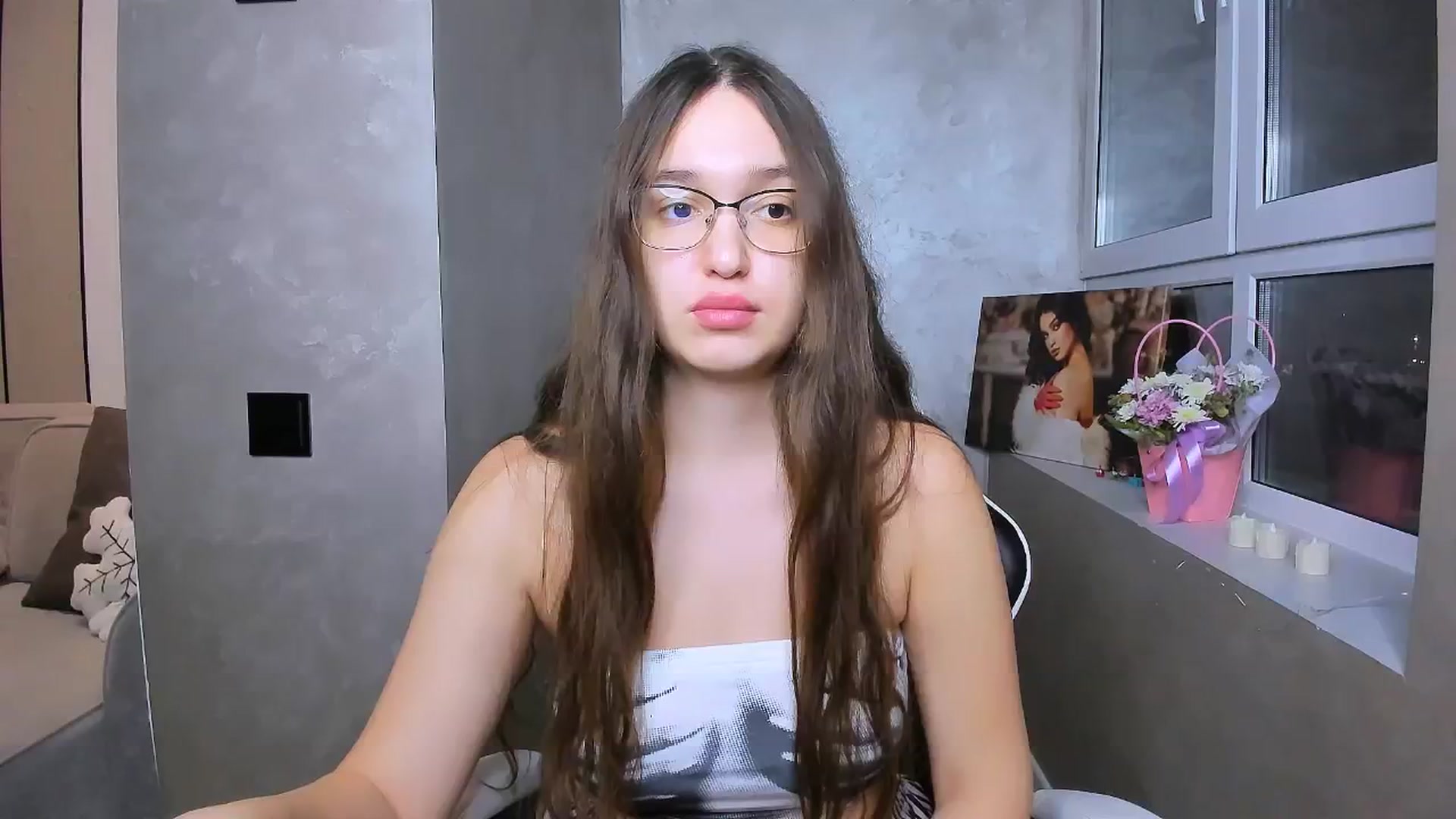 Gallery image thumbnail from StarlitAffair's myfreecams stream on, 12/26/2025, 17:23 image 7 of 20