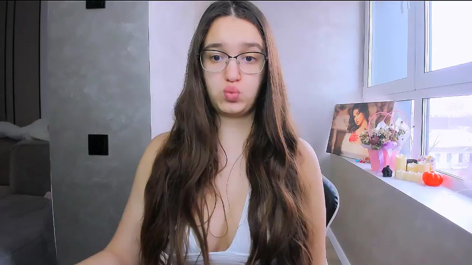 Gallery image thumbnail from StarlitAffair's myfreecams stream on, 01/21/2026, 10:59 image 1 of 20