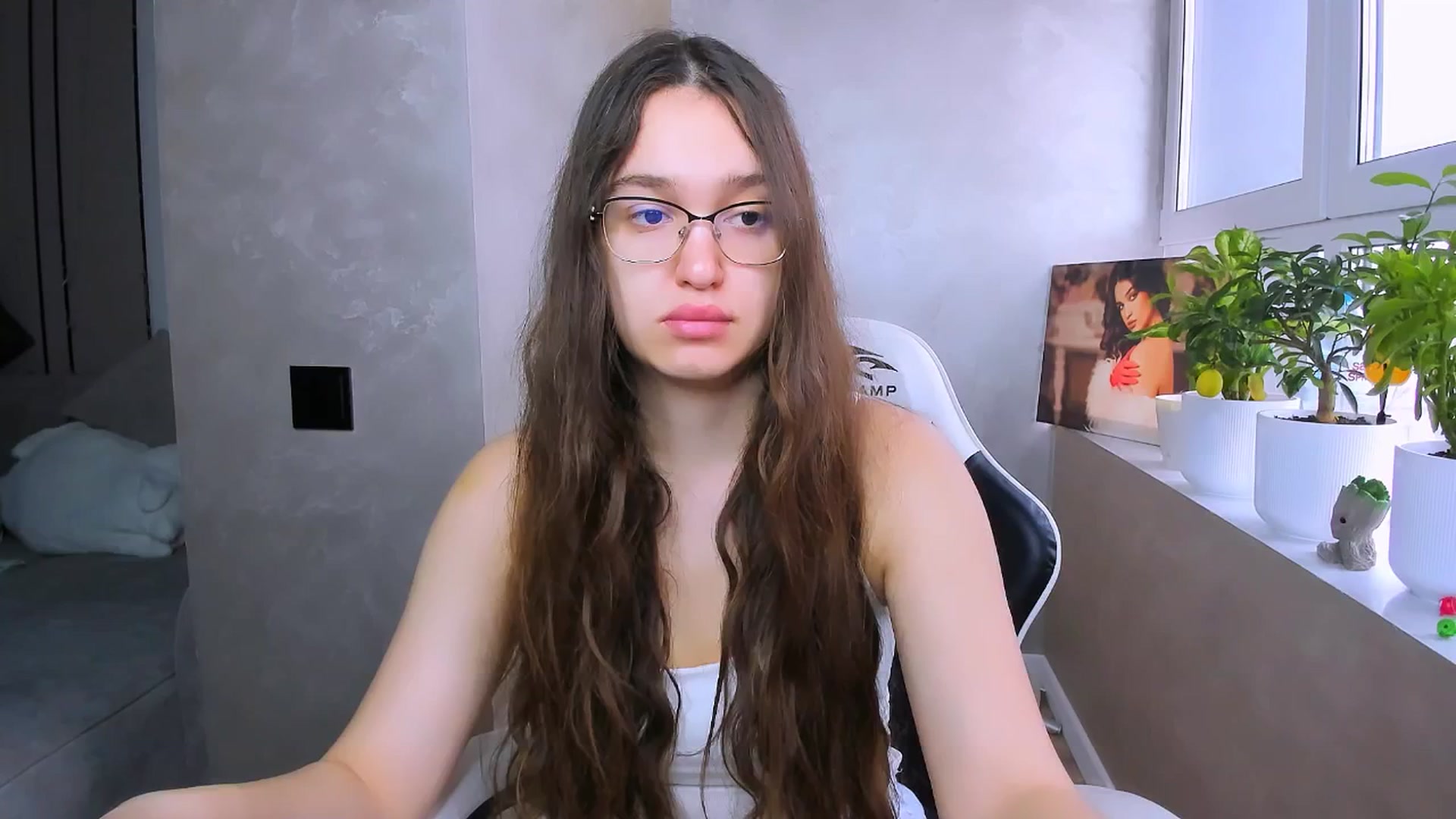 Gallery image thumbnail from StarlitAffair's myfreecams stream on, 04/13/2026, 06:52 image 17 of 20