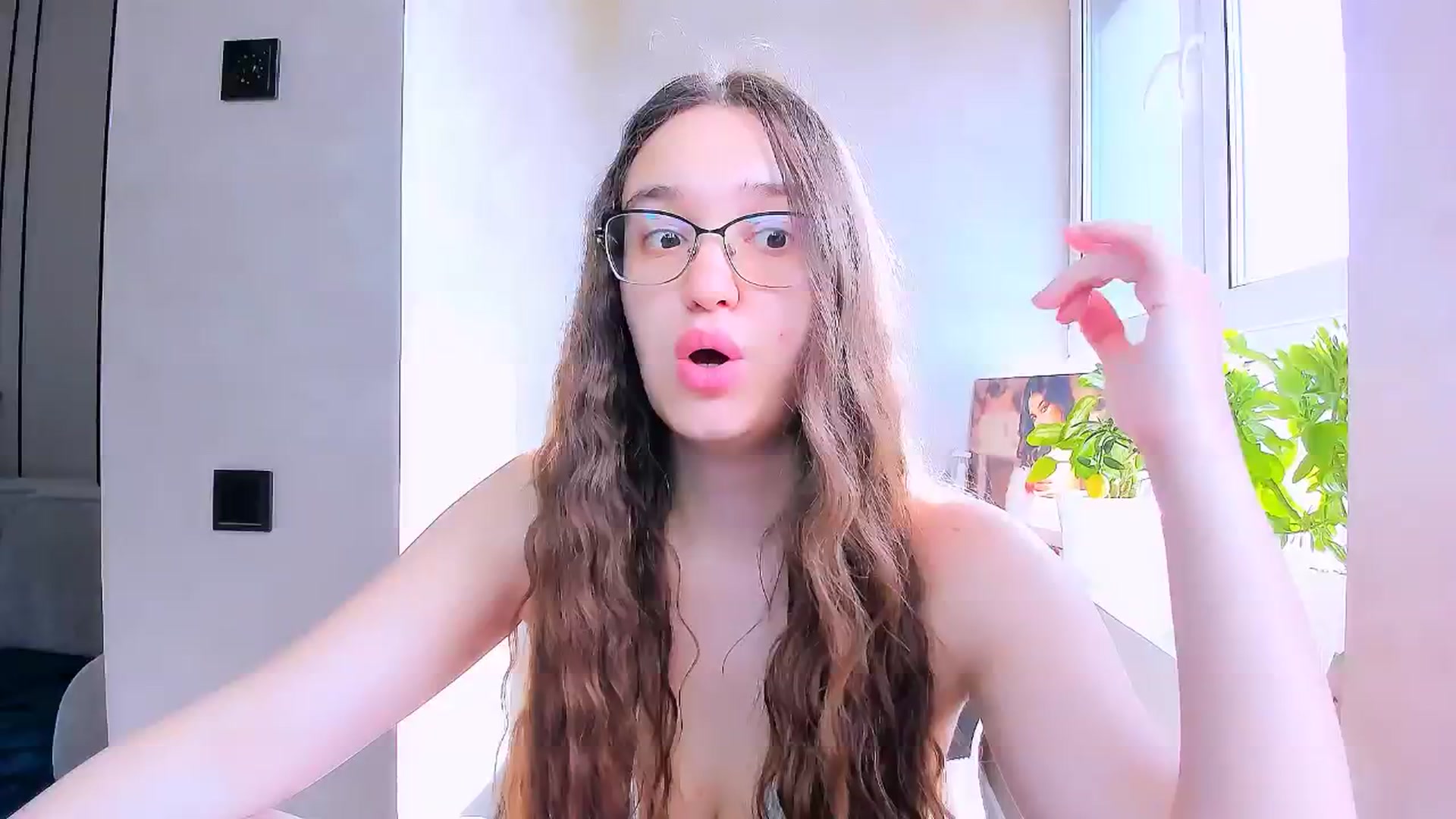 Gallery image thumbnail from StarlitAffair's myfreecams stream on, 04/29/2026, 12:16 image 14 of 20