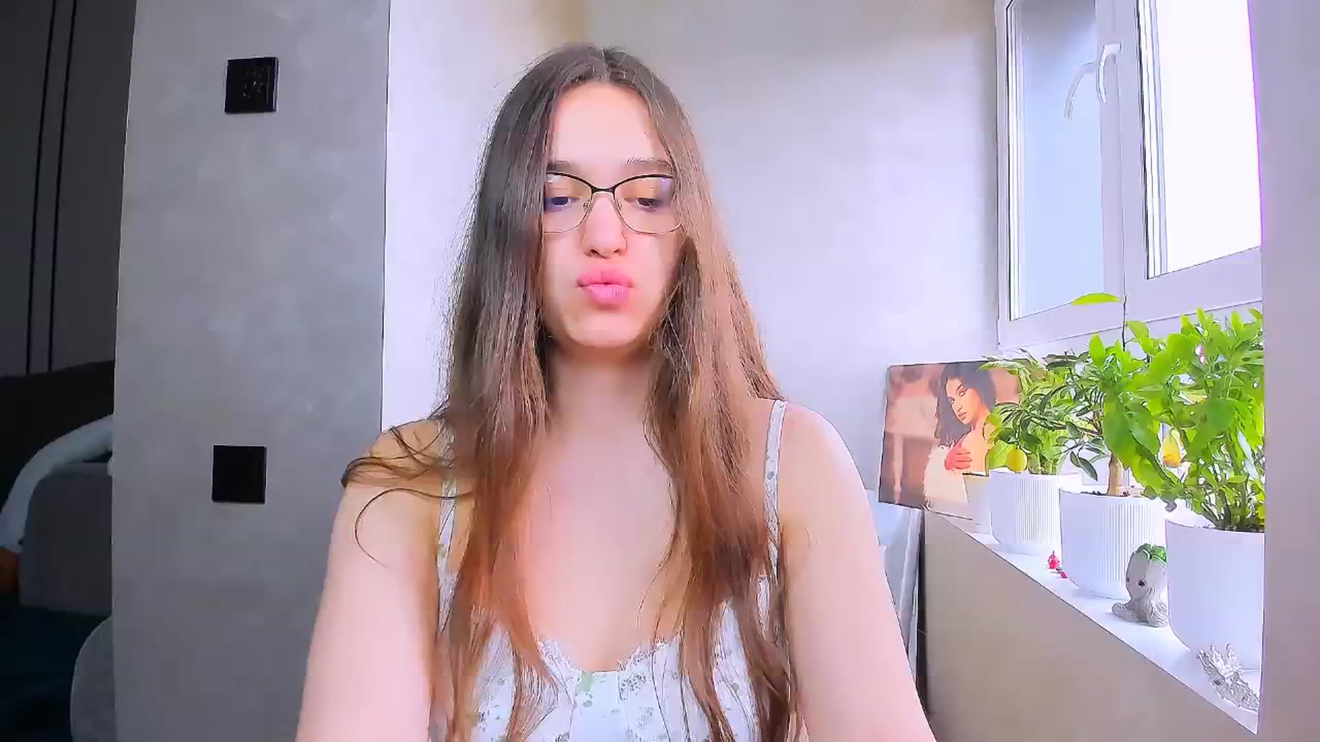 Gallery image thumbnail from StarlitAffair's myfreecams stream on, 05/04/2026, 12:09 image 10 of 20