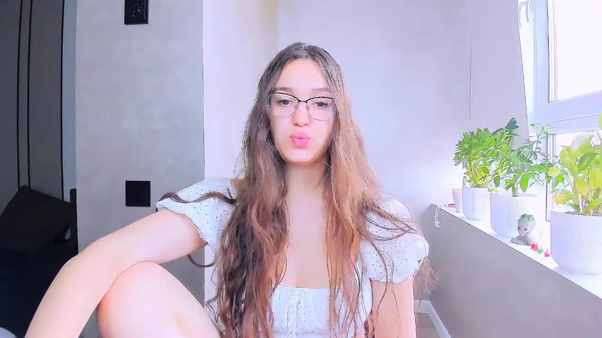 Gallery image thumbnail from StarlitAffair's myfreecams stream on, 06/22/2026, 07:54 image 8 of 20