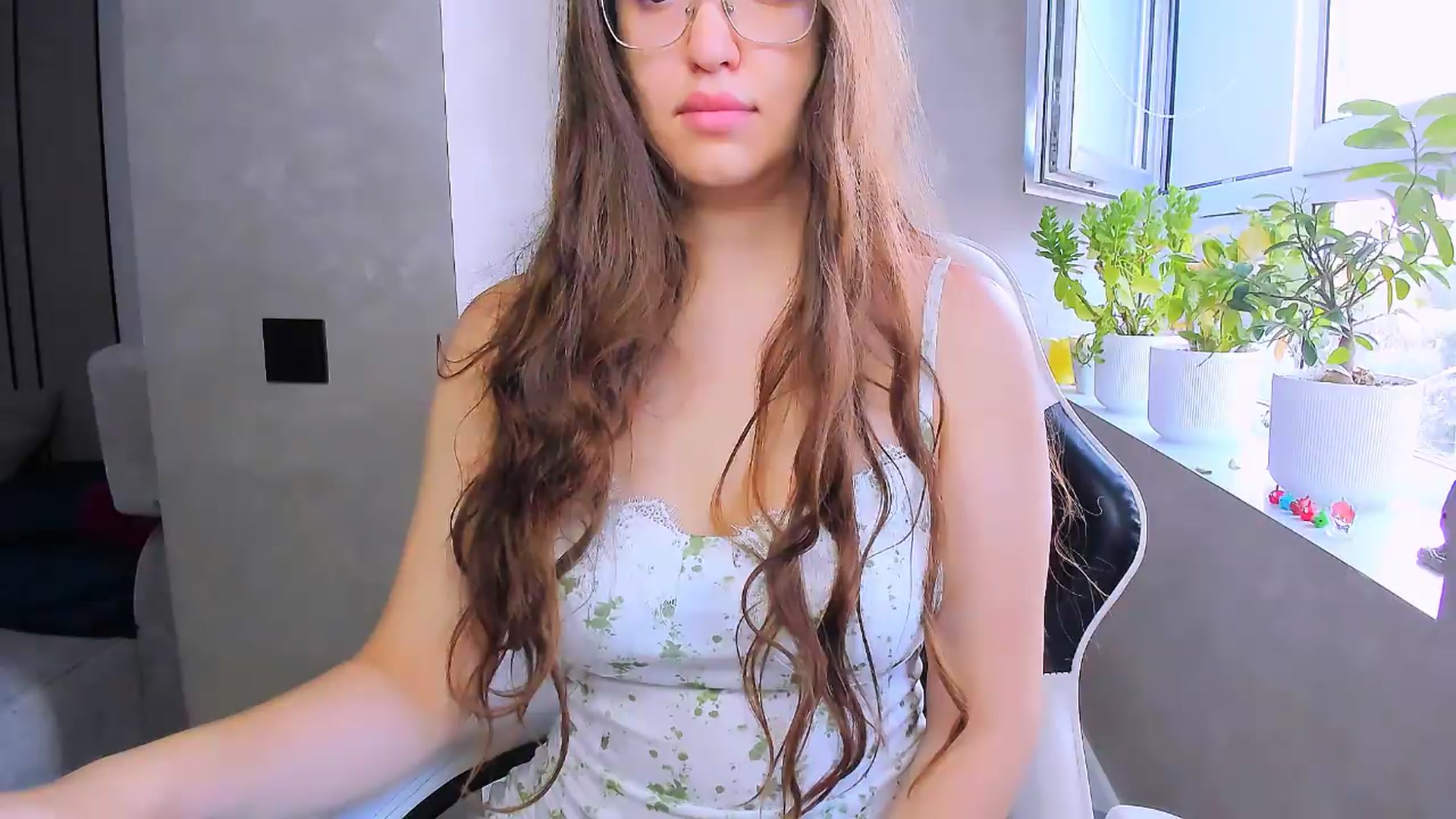 Gallery image thumbnail from StarlitAffair's myfreecams stream on, 07/17/2026, 09:01 image 4 of 20