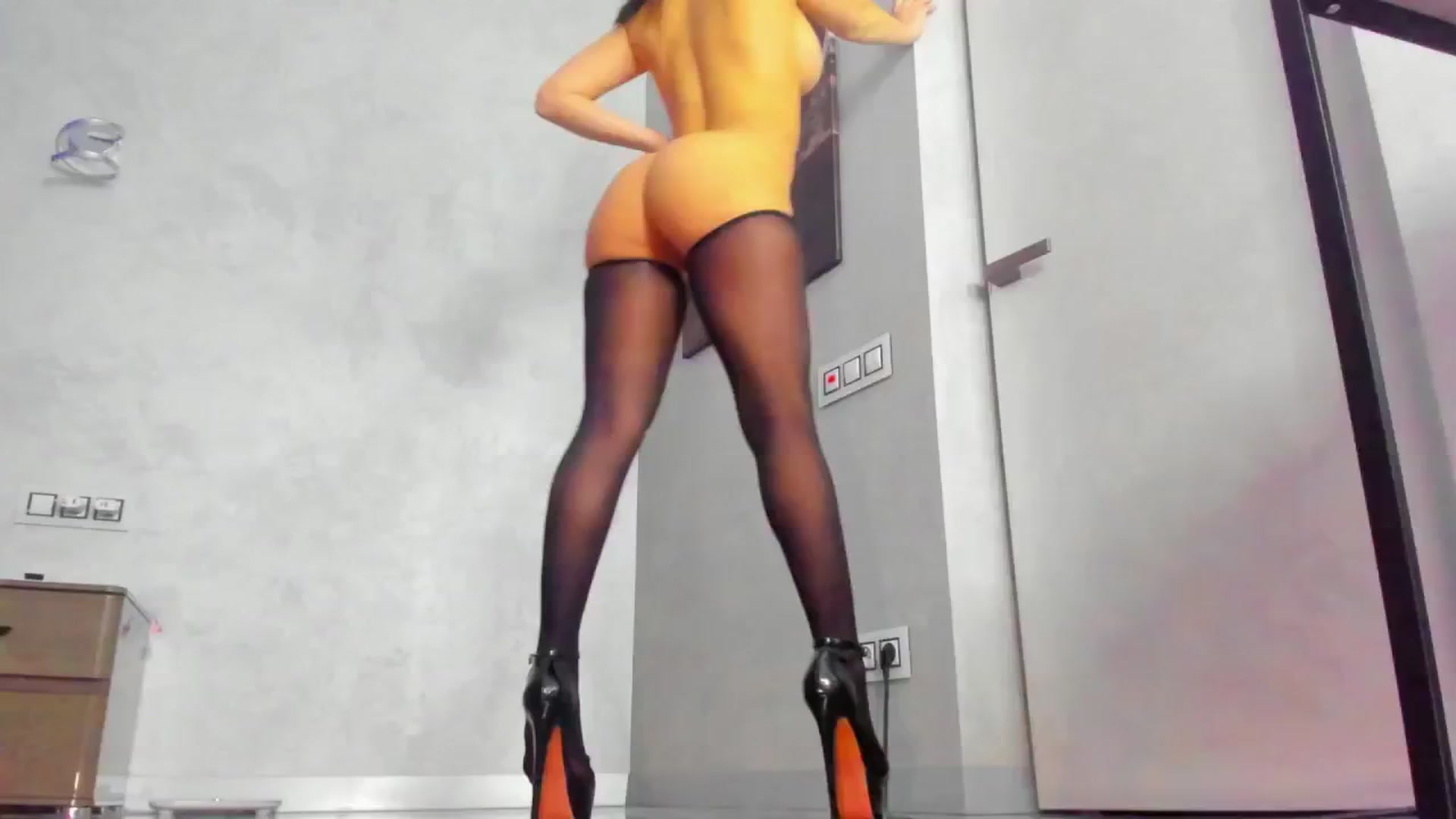 Gallery image thumbnail from StartWithK's myfreecams stream on, 02/01/2025, 21:02 image 7 of 20
