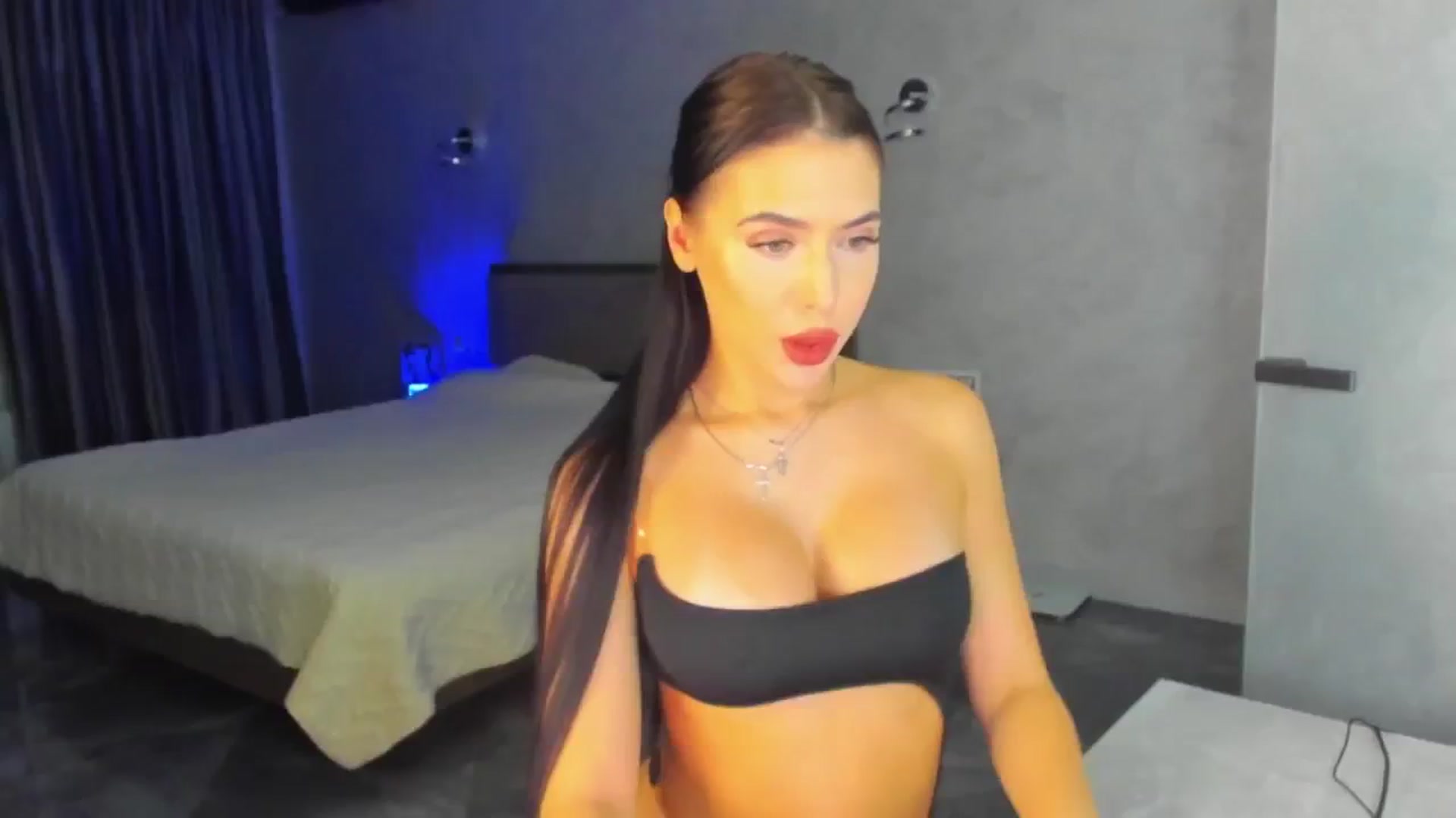 Gallery image thumbnail from StartWithK's myfreecams stream on, 02/03/2025, 19:08 image 4 of 20
