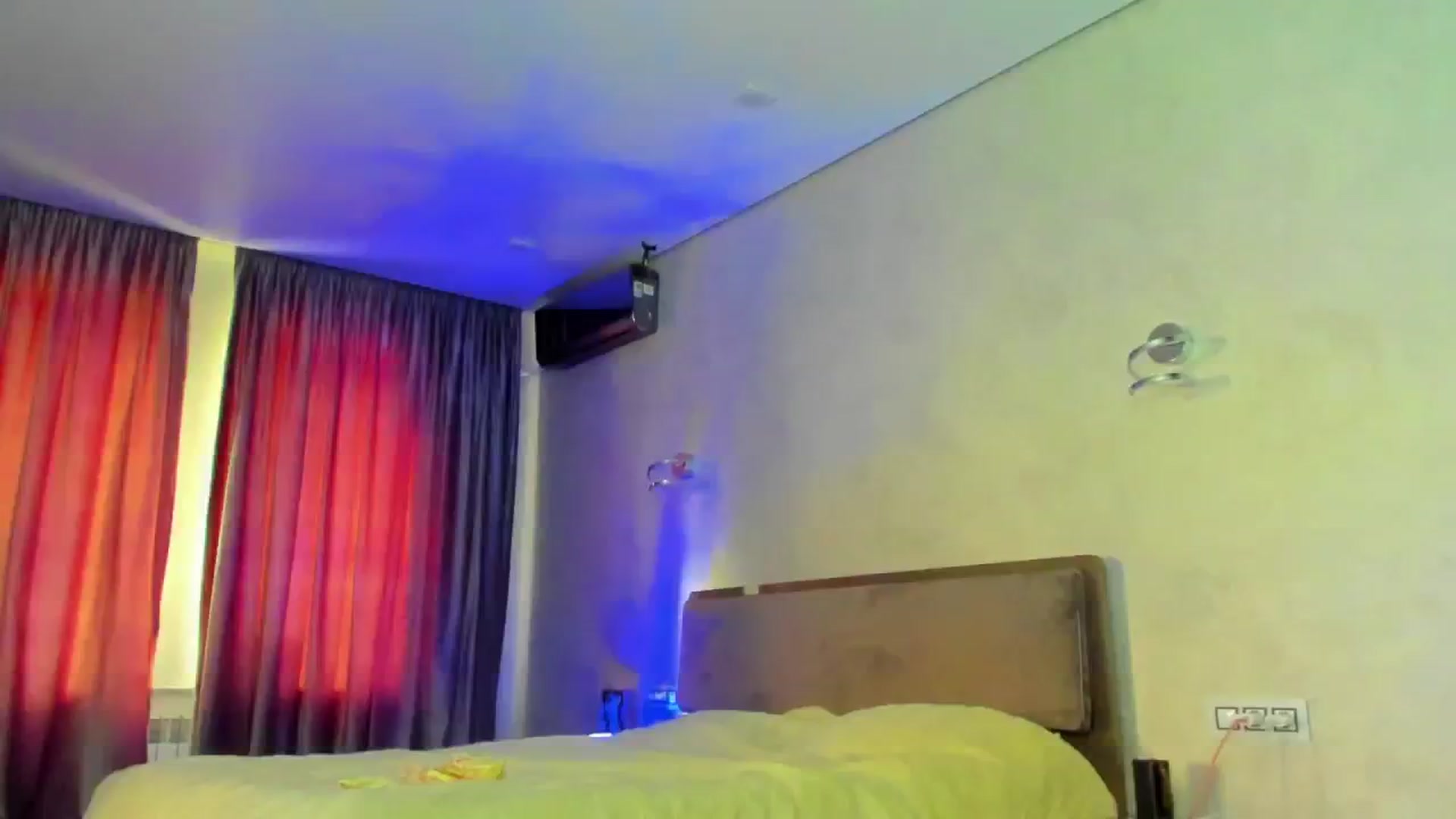 Gallery image thumbnail from StartWithK's myfreecams stream on, 02/06/2025, 12:35 image 11 of 20