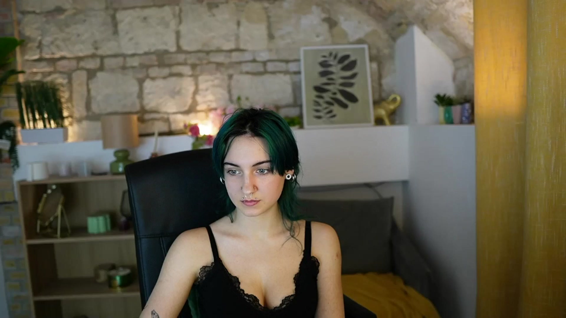 Gallery image thumbnail from Stasha_Baby's myfreecams stream on, 03/15/2026, 14:56 image 3 of 20