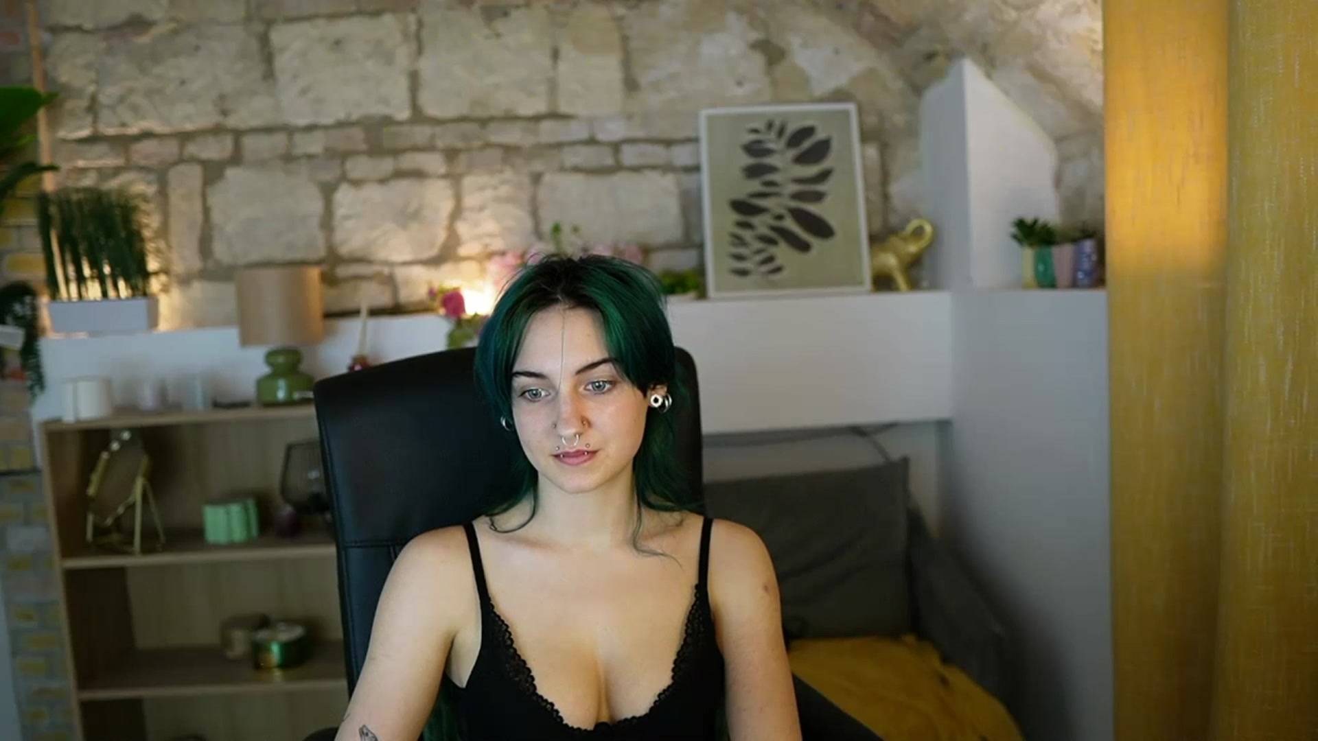 Gallery image thumbnail from Stasha_Baby's myfreecams stream on, 03/15/2026, 17:43 image 3 of 20
