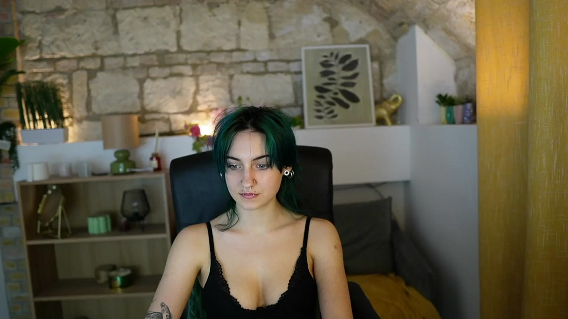 Gallery image thumbnail from Stasha_Baby's myfreecams stream on, 03/15/2026, 17:43 image 8 of 20