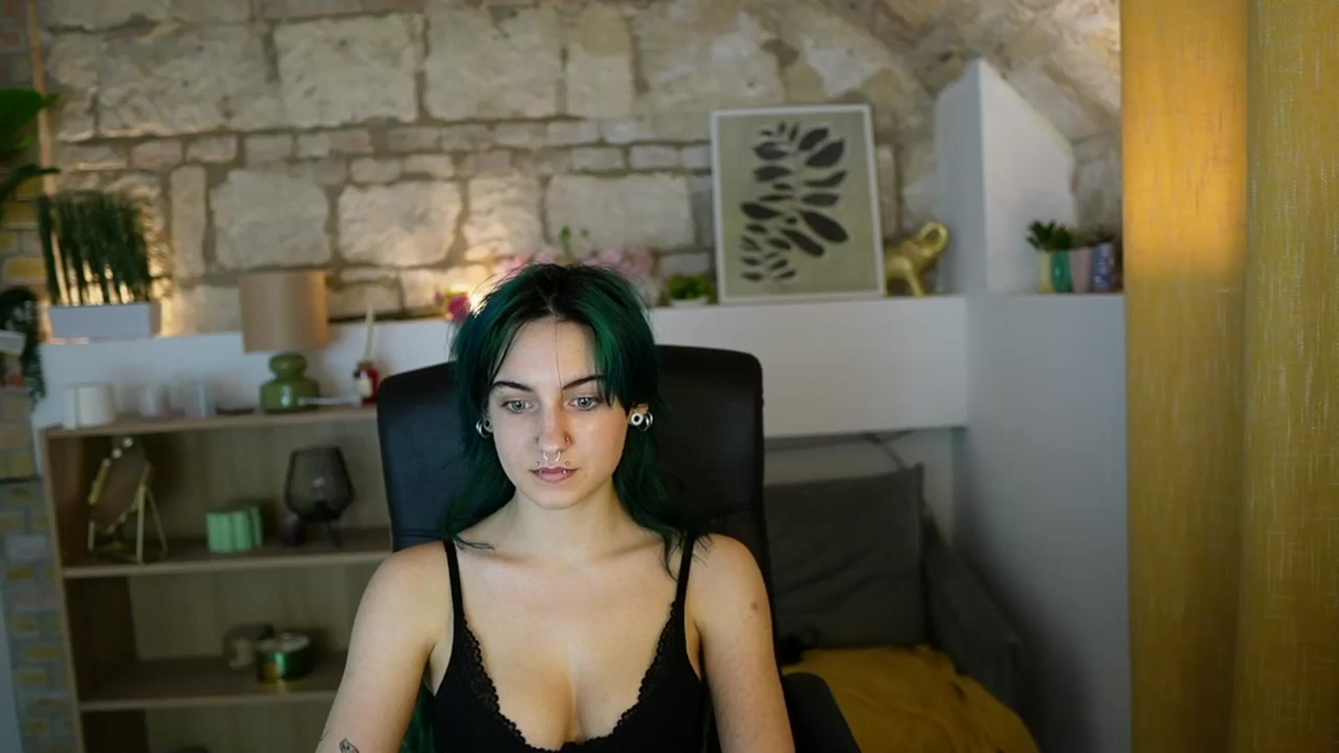 Gallery image thumbnail from Stasha_Baby's myfreecams stream on, 03/15/2026, 17:43 image 11 of 20