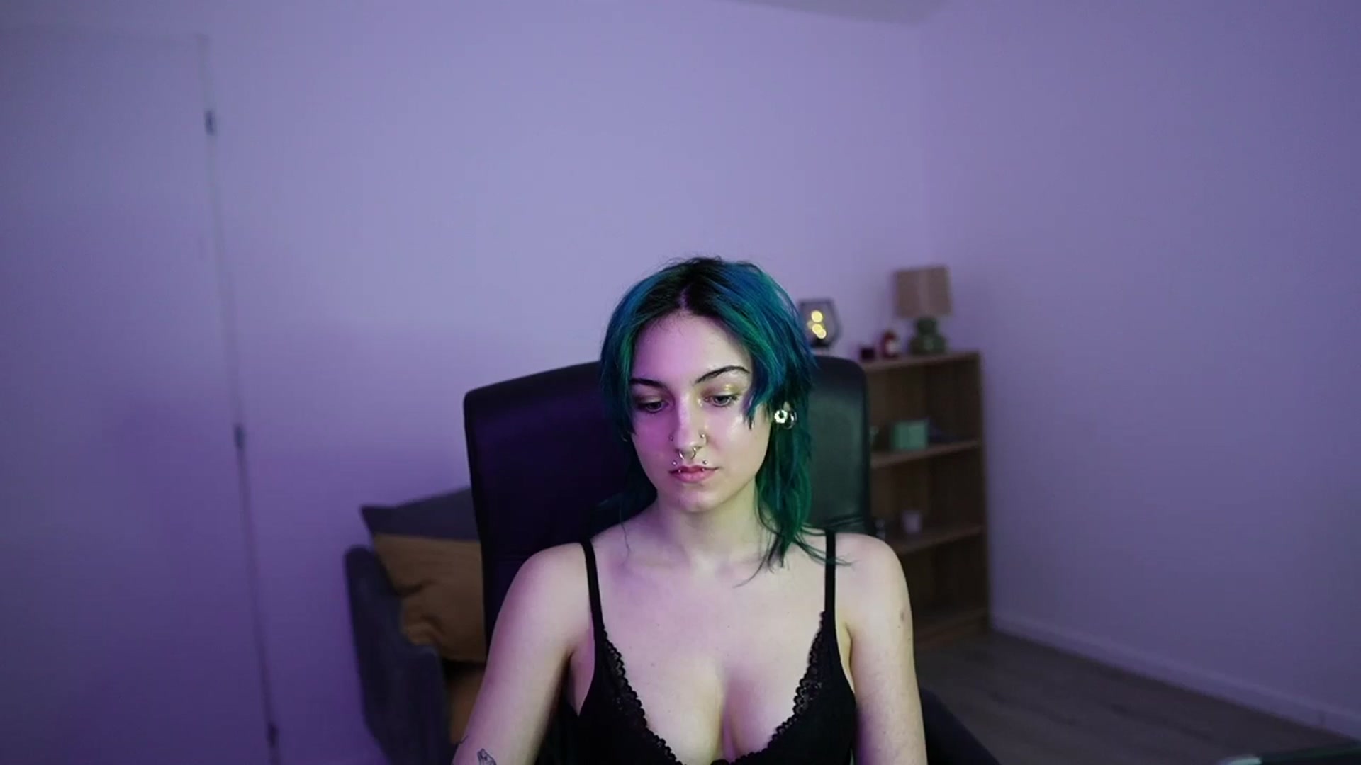 Gallery image thumbnail from Stasha_Baby's myfreecams stream on, 03/18/2026, 13:11 image 19 of 20