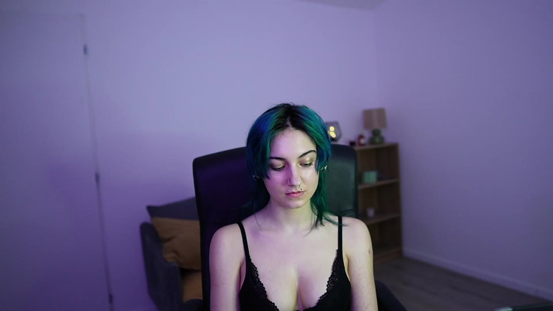 Gallery image thumbnail from Stasha_Baby's myfreecams stream on, 03/18/2026, 13:11 image 18 of 20