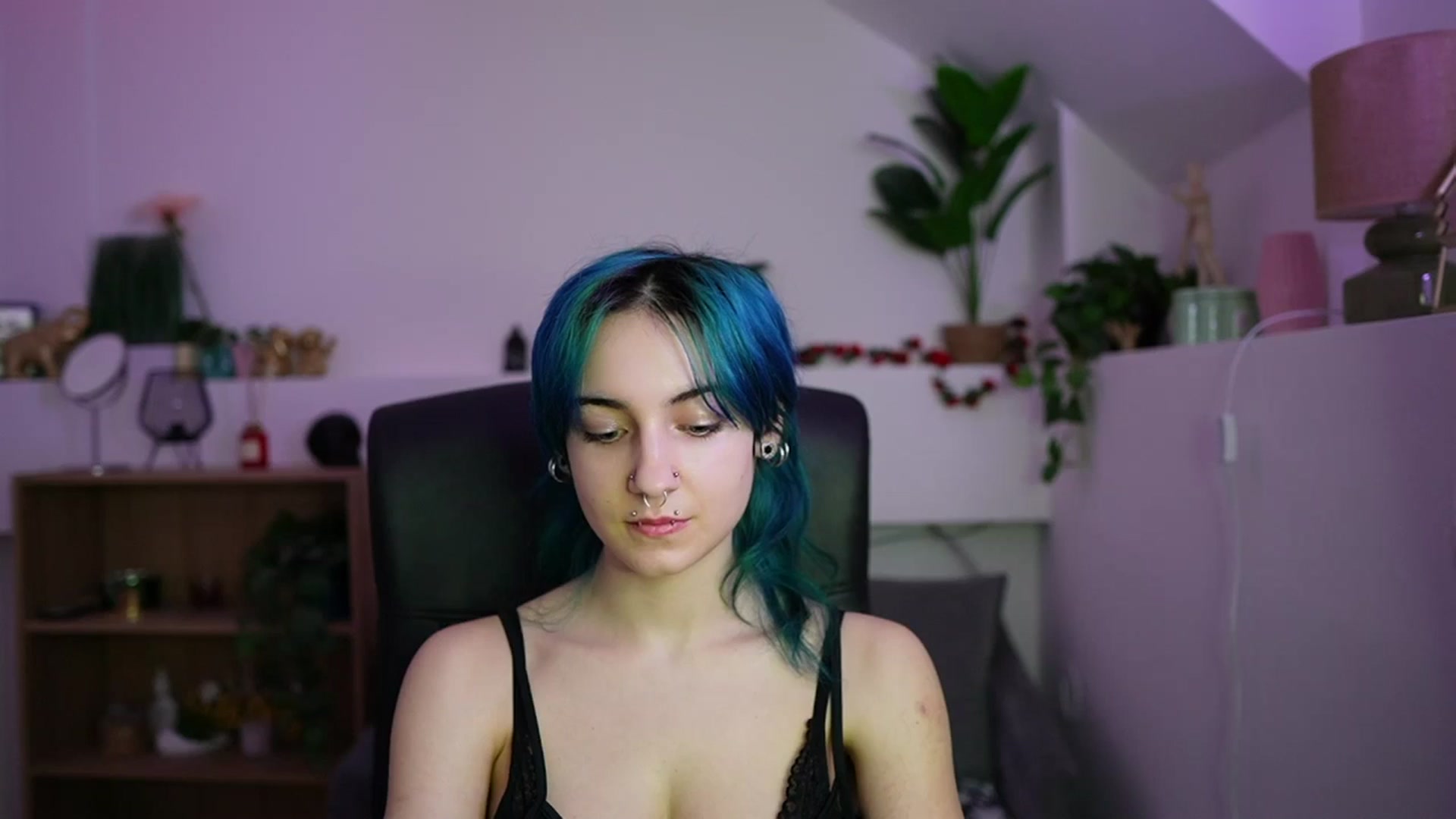 Gallery image thumbnail from Stasha_Baby's myfreecams stream on, 03/25/2026, 10:37 image 1 of 20