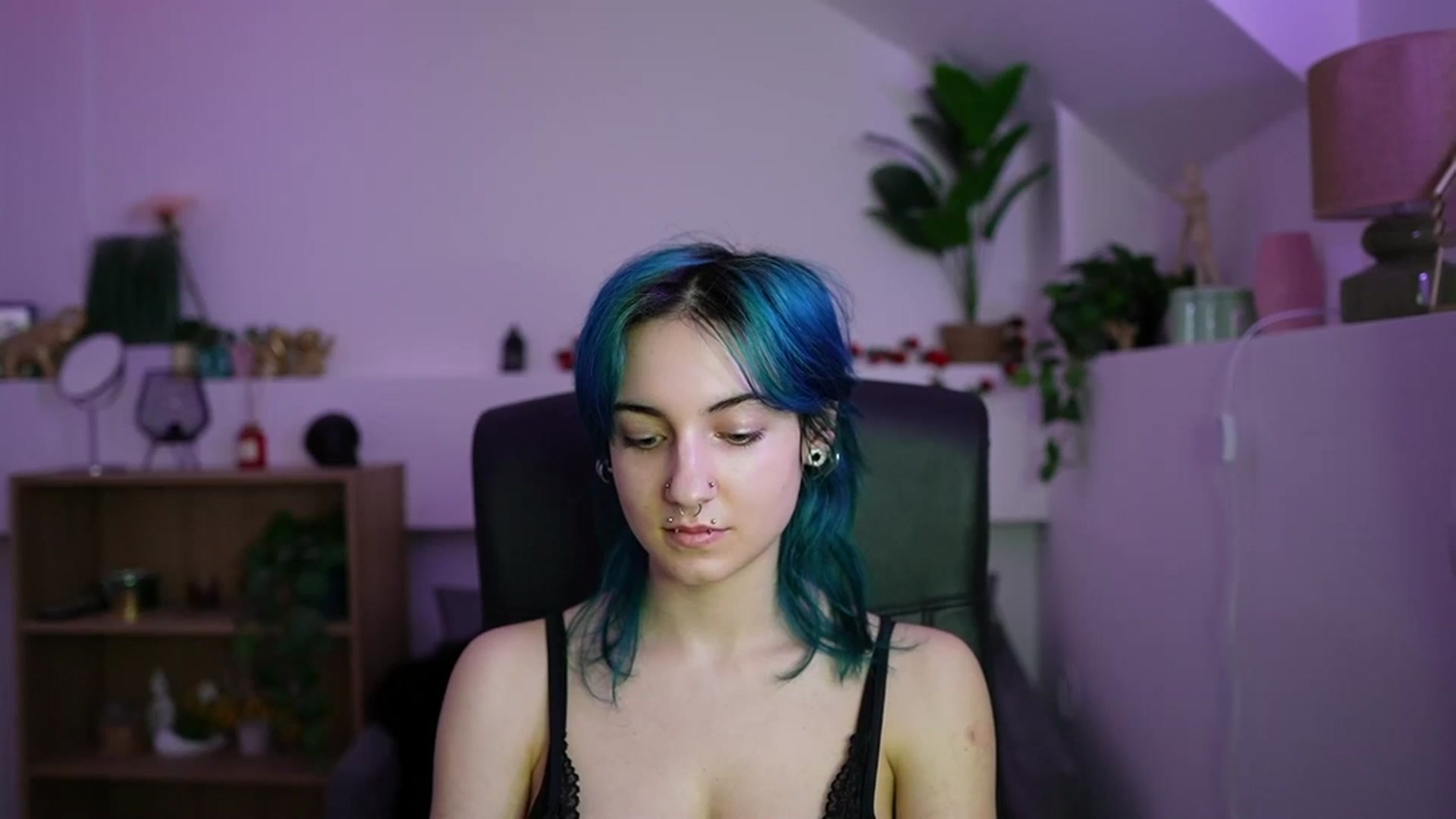 Gallery image thumbnail from Stasha_Baby's myfreecams stream on, 03/25/2026, 13:34 image 7 of 20