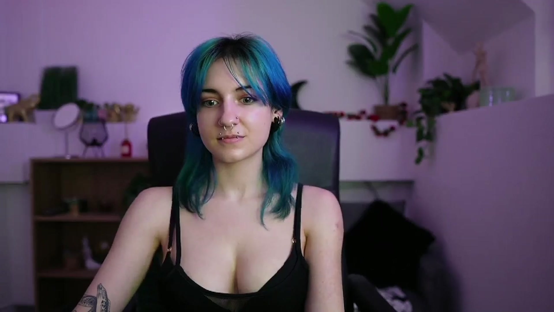 Gallery image thumbnail from Stasha_Baby's myfreecams stream on, 03/29/2026, 15:14 image 9 of 20