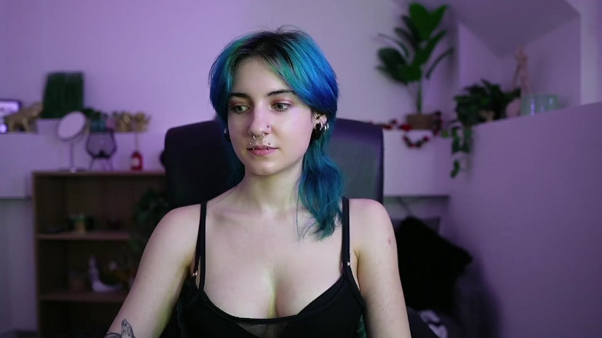 Gallery image thumbnail from Stasha_Baby's myfreecams stream on, 03/29/2026, 15:14 image 19 of 20