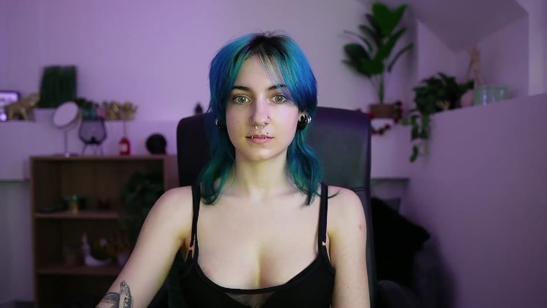 Gallery image thumbnail from Stasha_Baby's myfreecams stream on, 03/29/2026, 15:14 image 15 of 20