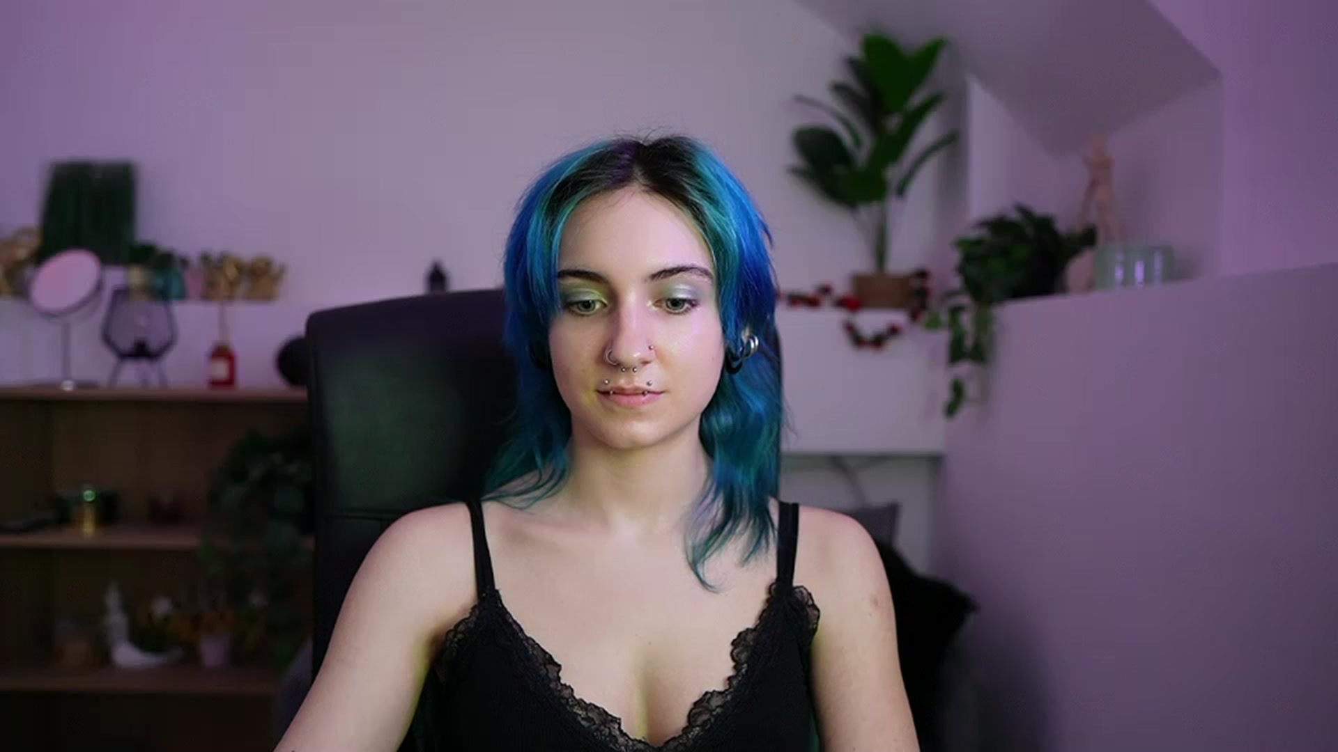 Gallery image thumbnail from Stasha_Baby's myfreecams stream on, 04/06/2026, 10:02 image 15 of 20