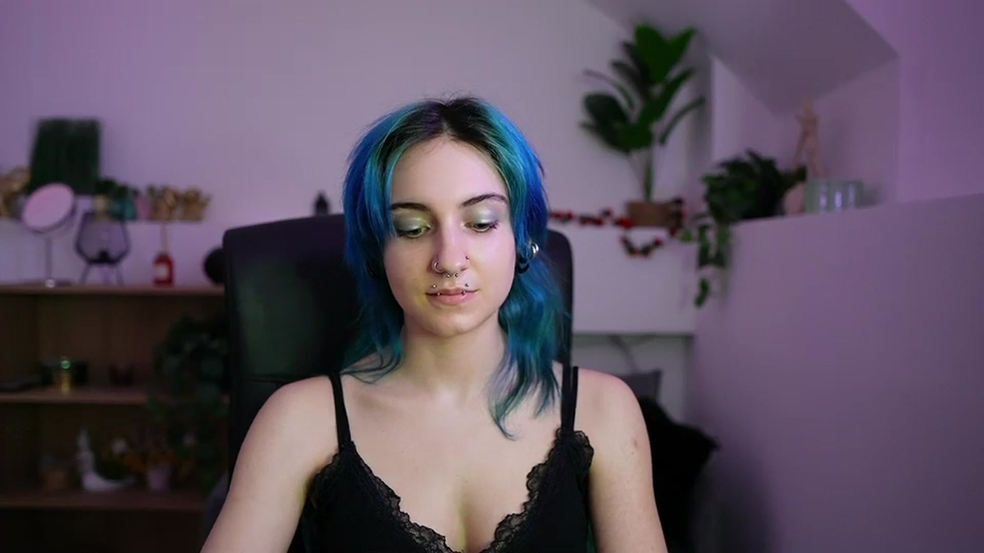 Gallery image thumbnail from Stasha_Baby's myfreecams stream on, 04/06/2026, 10:02 image 16 of 20