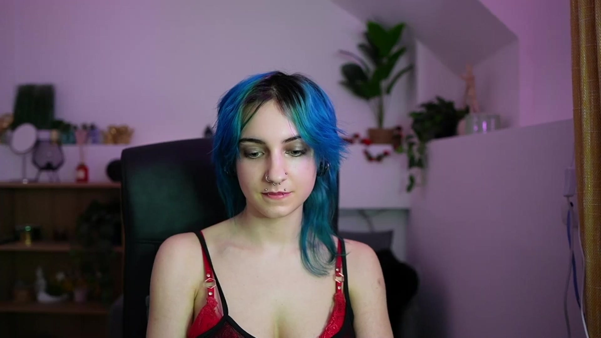 Gallery image thumbnail from Stasha_Baby's myfreecams stream on, 04/08/2026, 10:43 image 17 of 20